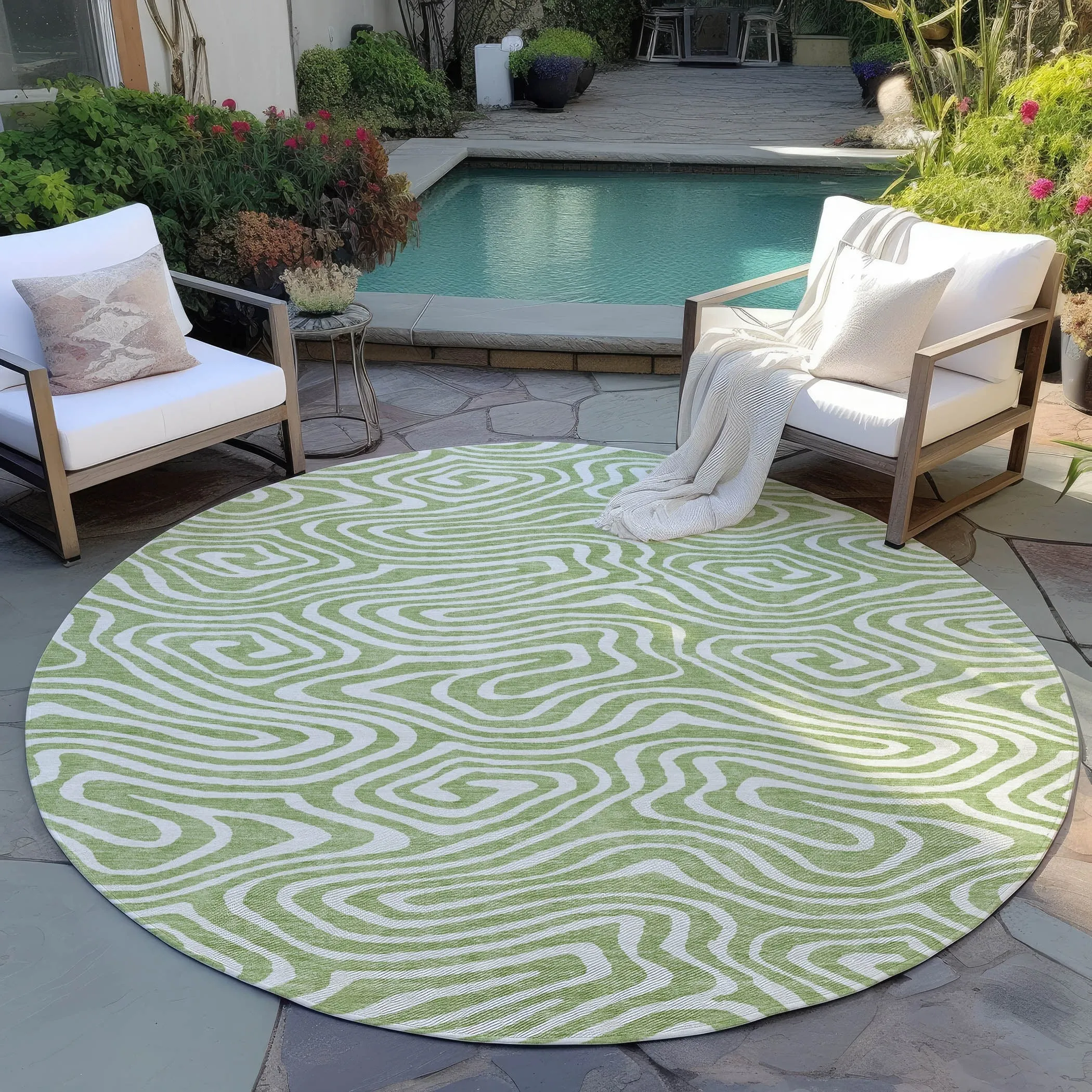 Machine Washable Indoor/ Outdoor Abstract Modern Chantille Rug