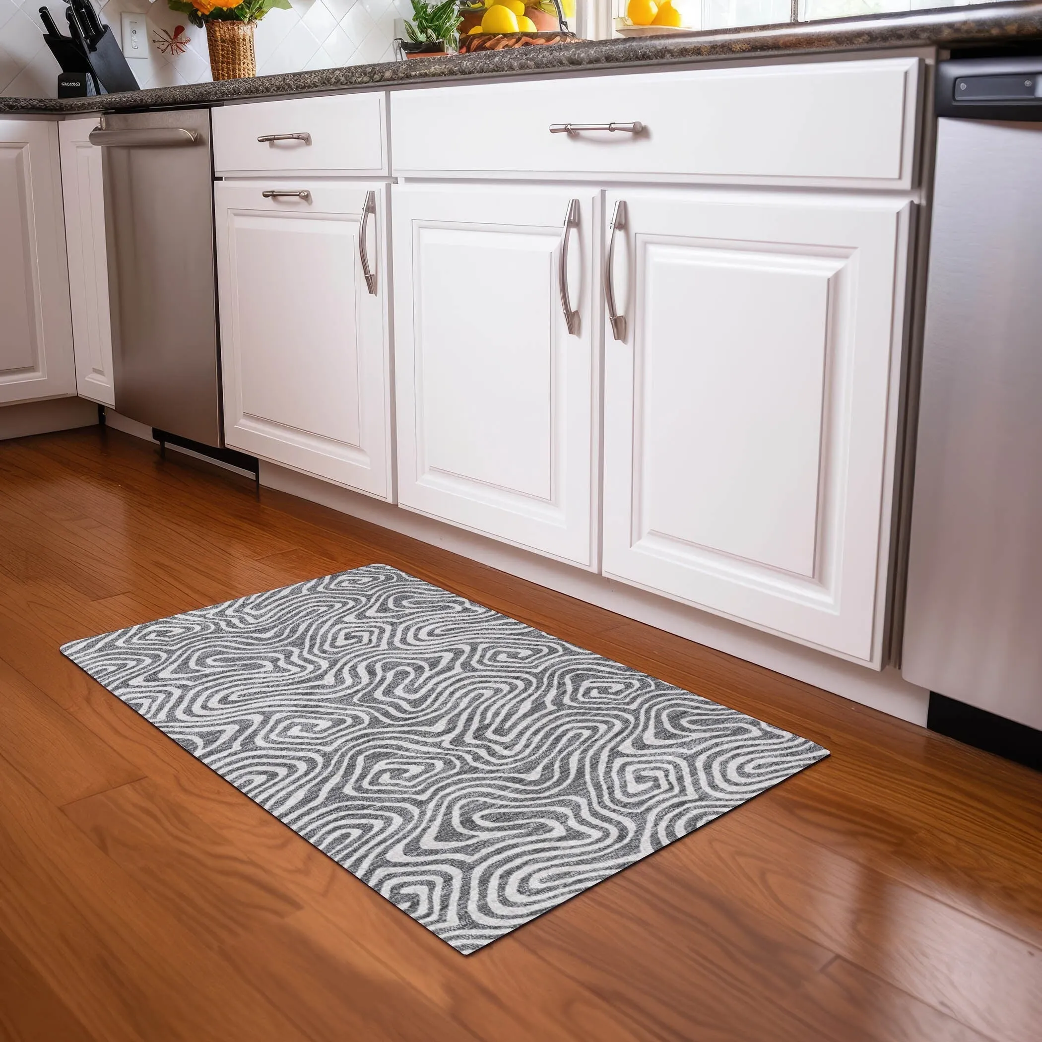 Machine Washable Indoor/ Outdoor Abstract Modern Chantille Rug