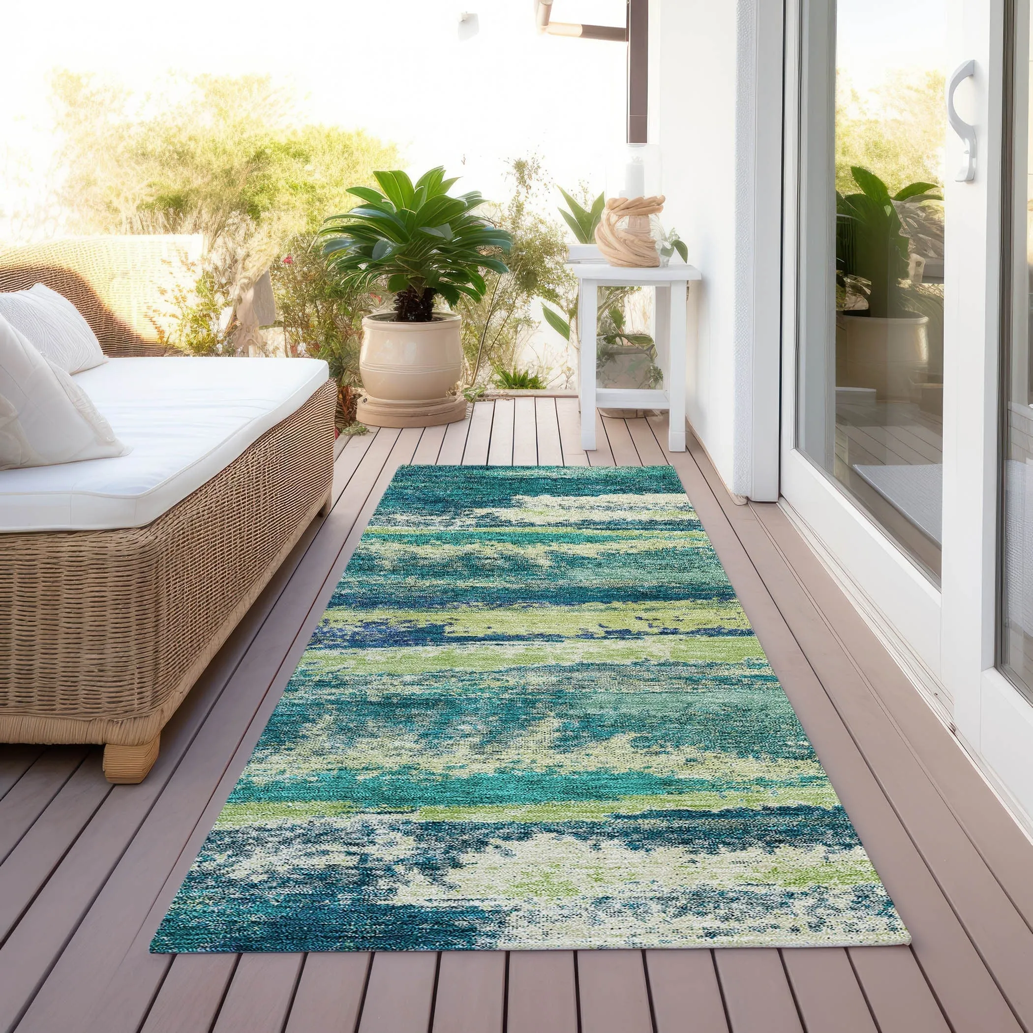 Machine Washable Indoor/ Outdoor Abstract Modern Chantille Rug