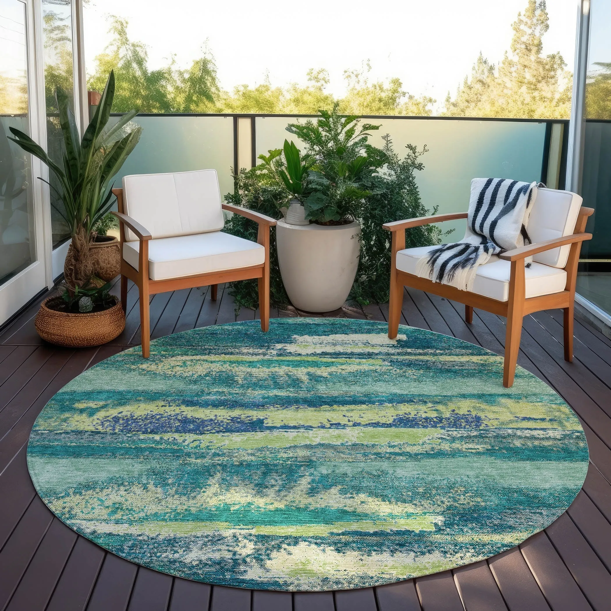 Machine Washable Indoor/ Outdoor Abstract Modern Chantille Rug