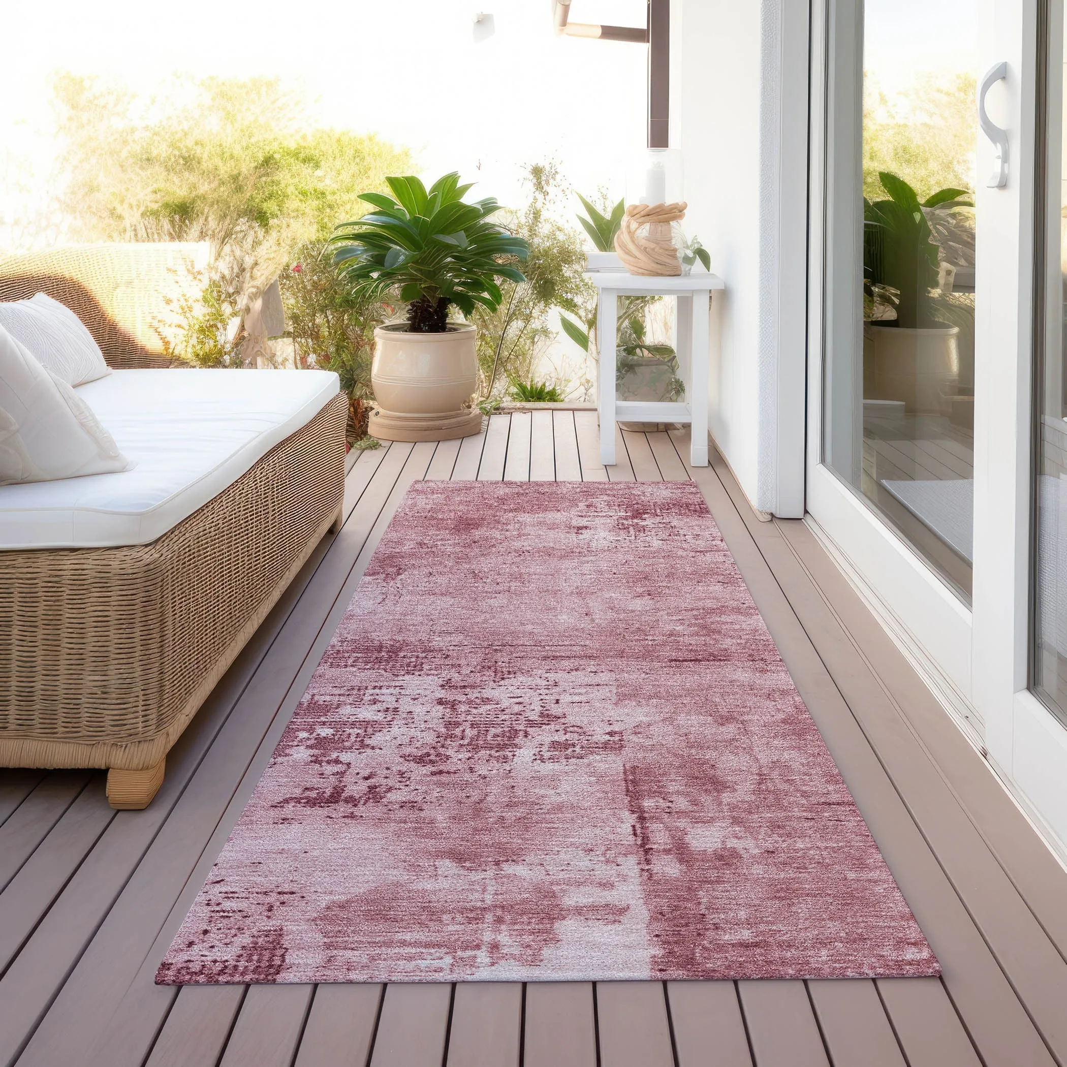 Machine Washable Indoor/ Outdoor Abstract Modern Chantille Rug