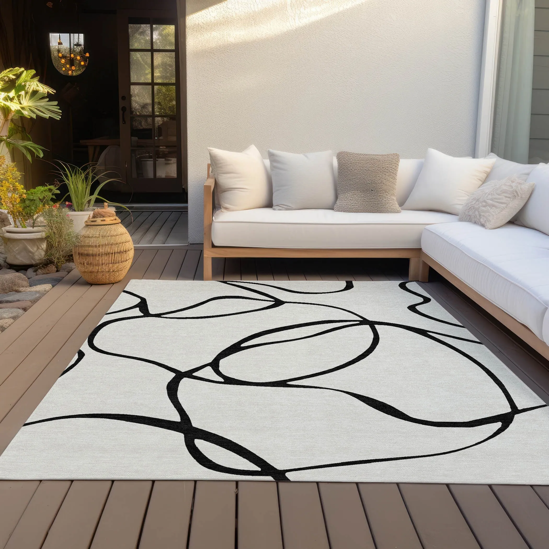 Machine Washable Indoor/ Outdoor Abstract Modern Chantille Rug
