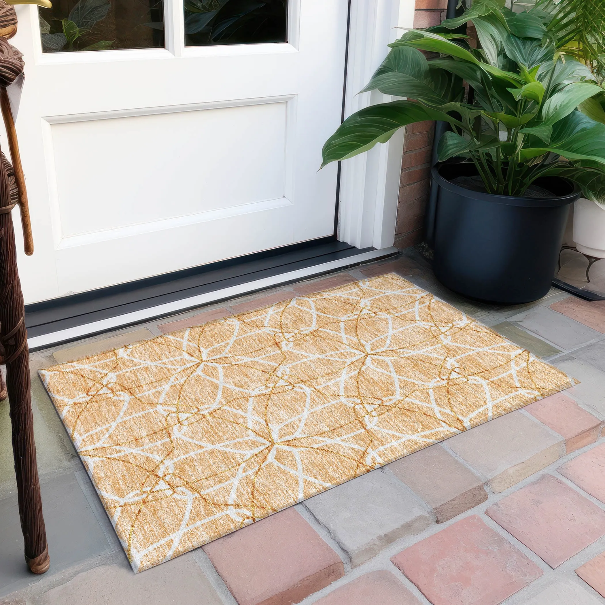 Machine Washable Indoor/ Outdoor Abstract Prism Chantille Rug
