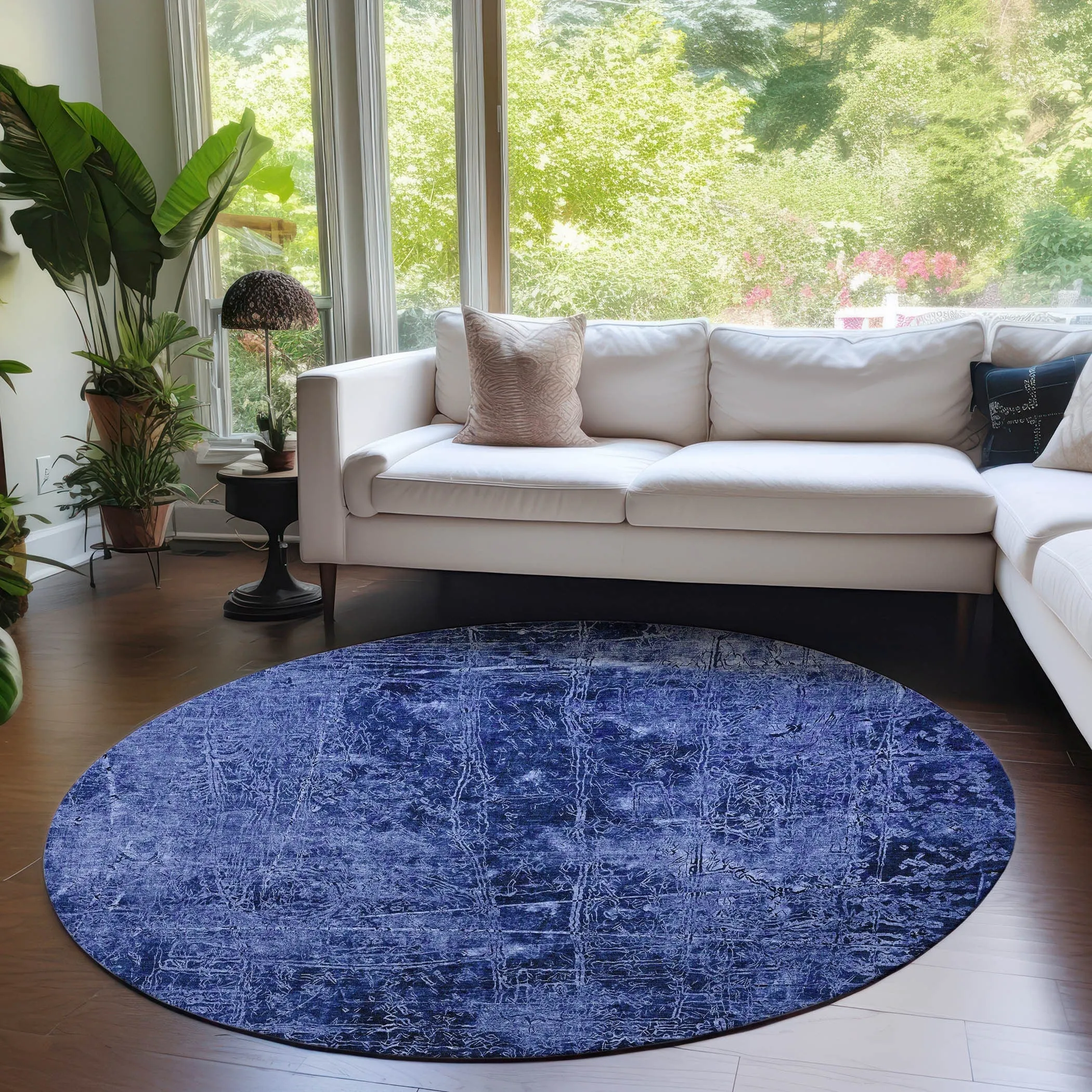 Machine Washable Indoor/ Outdoor Abstract Solid Chantille Rug