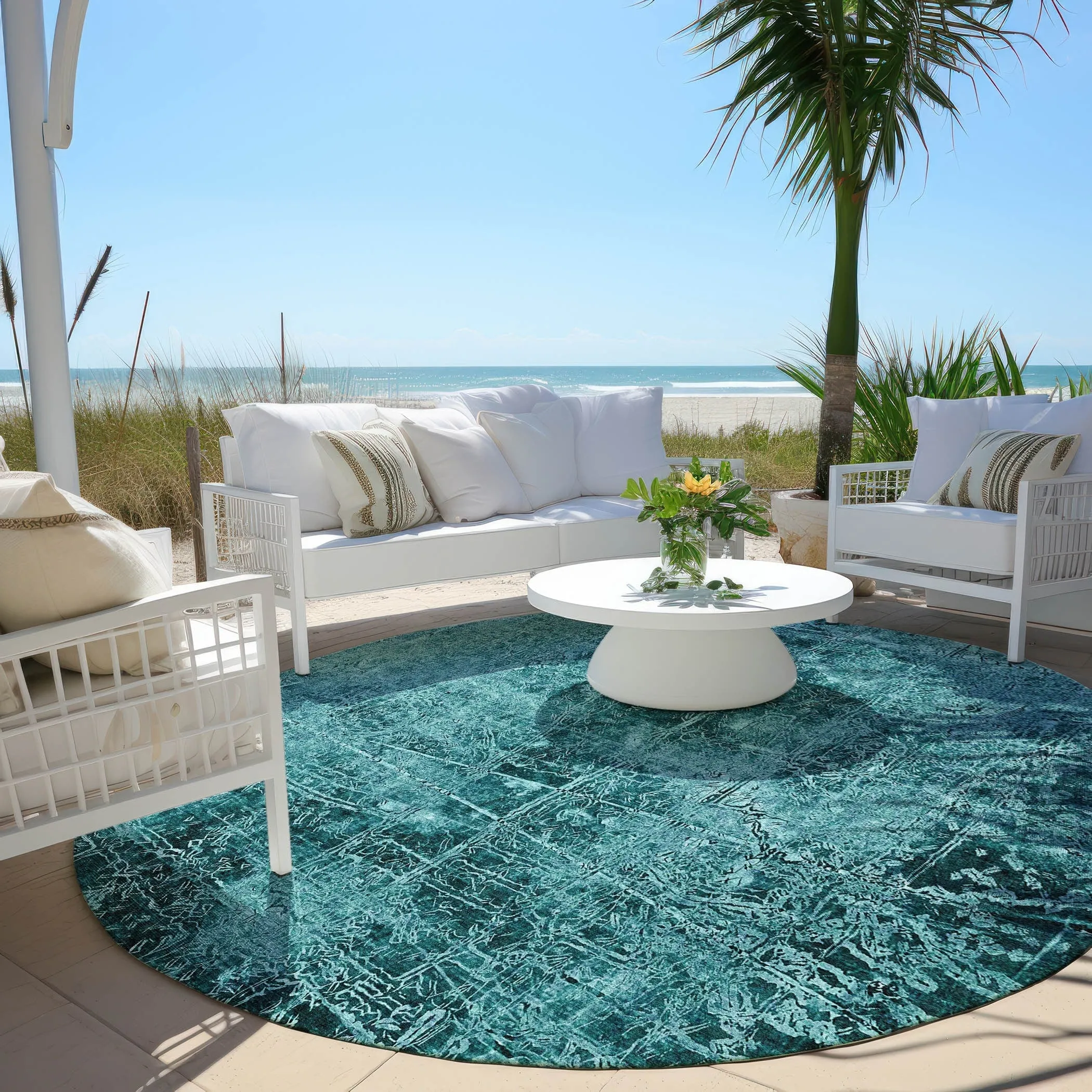 Machine Washable Indoor/ Outdoor Abstract Solid Chantille Rug