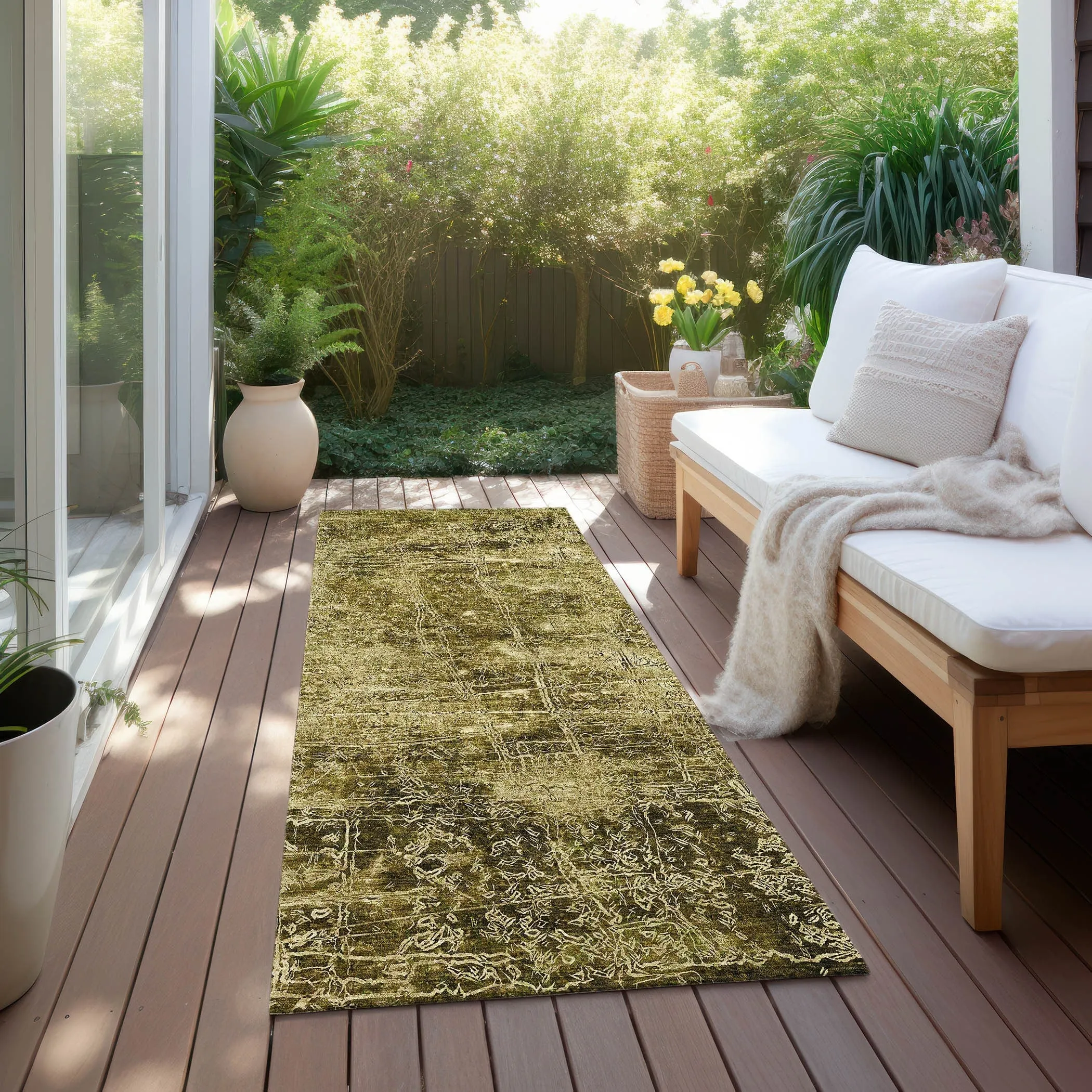 Machine Washable Indoor/ Outdoor Abstract Solid Chantille Rug
