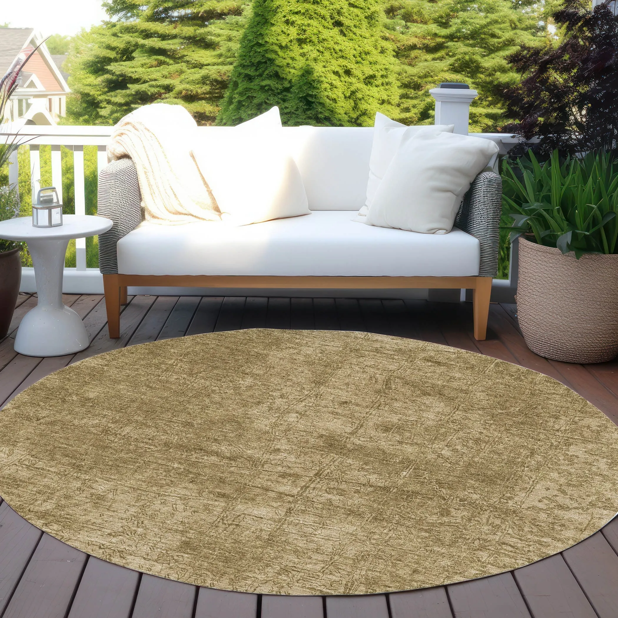 Machine Washable Indoor/ Outdoor Abstract Solid Chantille Rug
