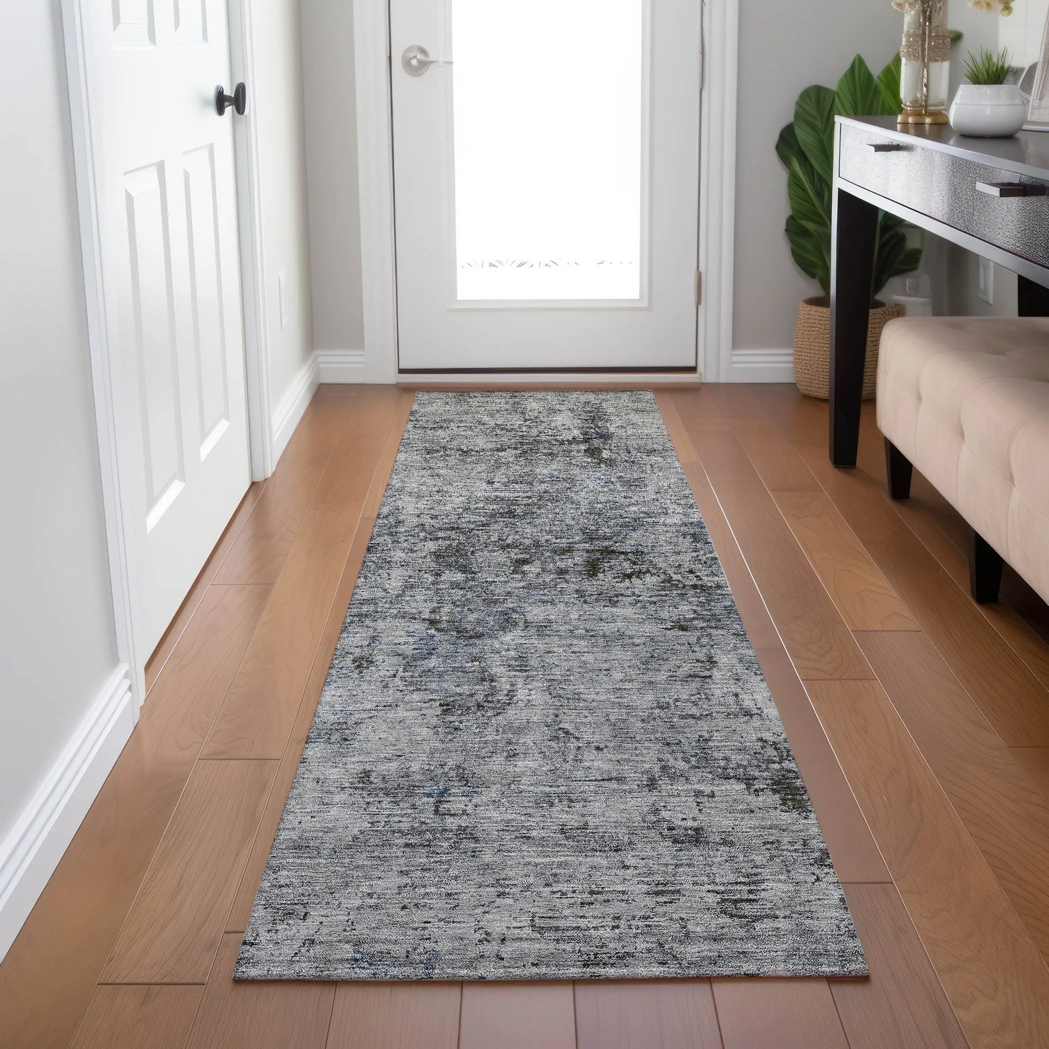 Machine Washable Indoor/ Outdoor Abstract Solid Chantille Rug