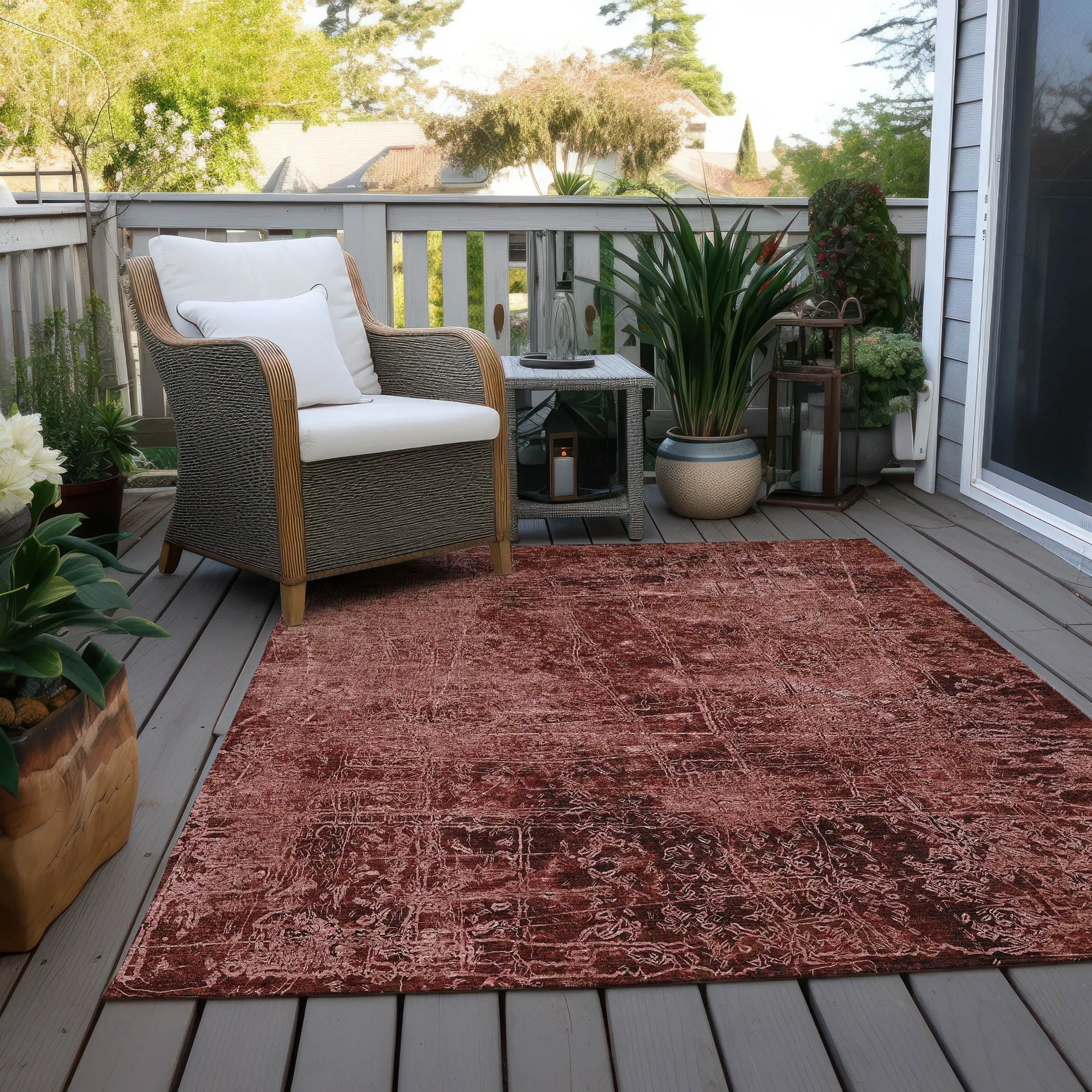 Machine Washable Indoor/ Outdoor Abstract Solid Chantille Rug