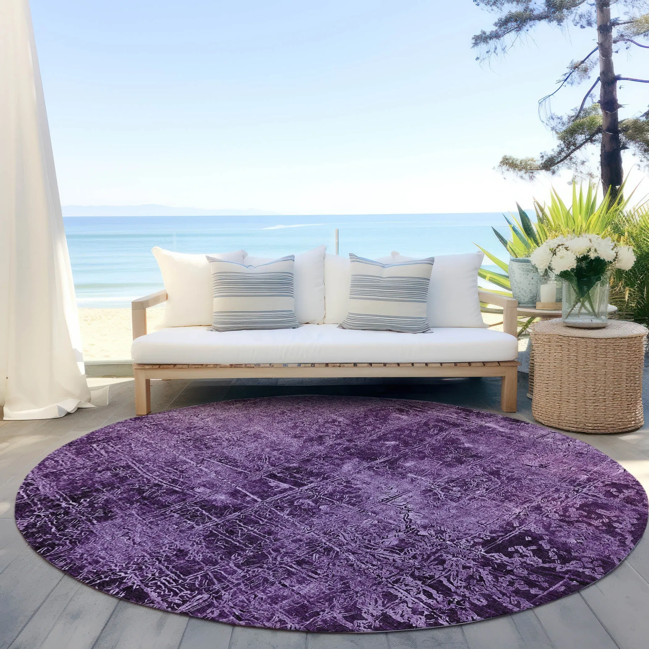 Machine Washable Indoor/ Outdoor Abstract Solid Chantille Rug