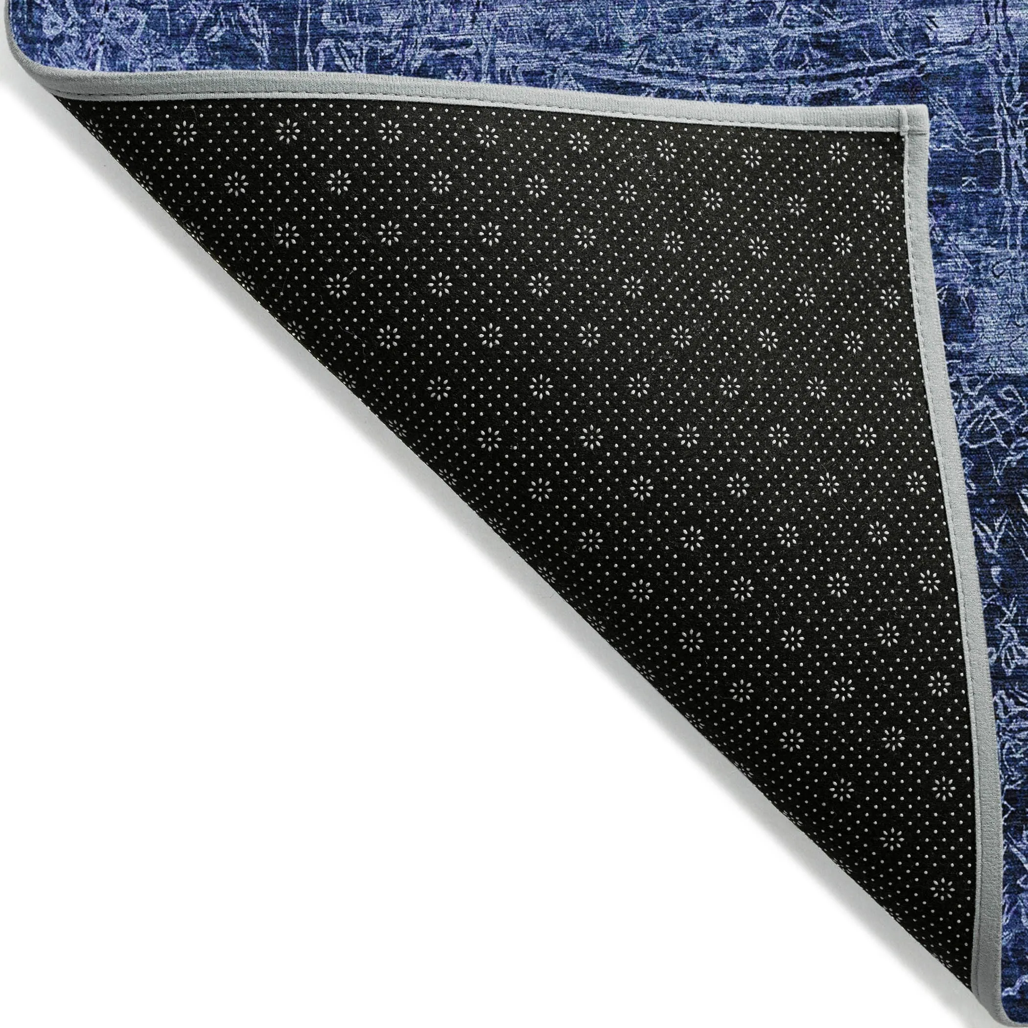 Machine Washable Indoor/ Outdoor Abstract Solid Chantille Rug