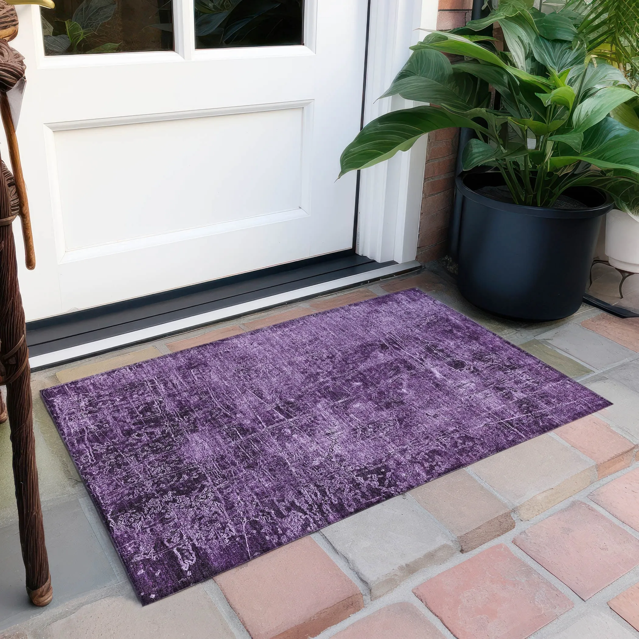 Machine Washable Indoor/ Outdoor Abstract Solid Chantille Rug