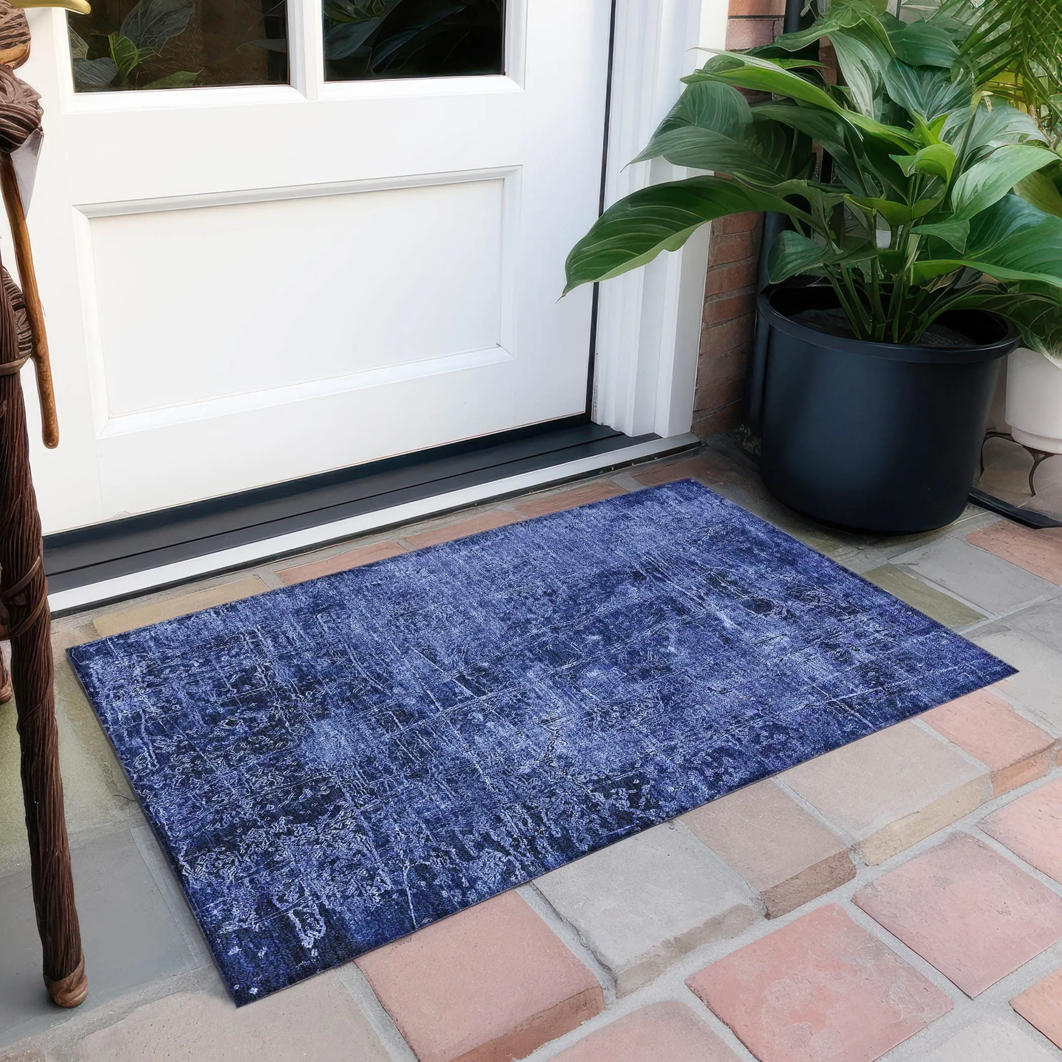 Machine Washable Indoor/ Outdoor Abstract Solid Chantille Rug