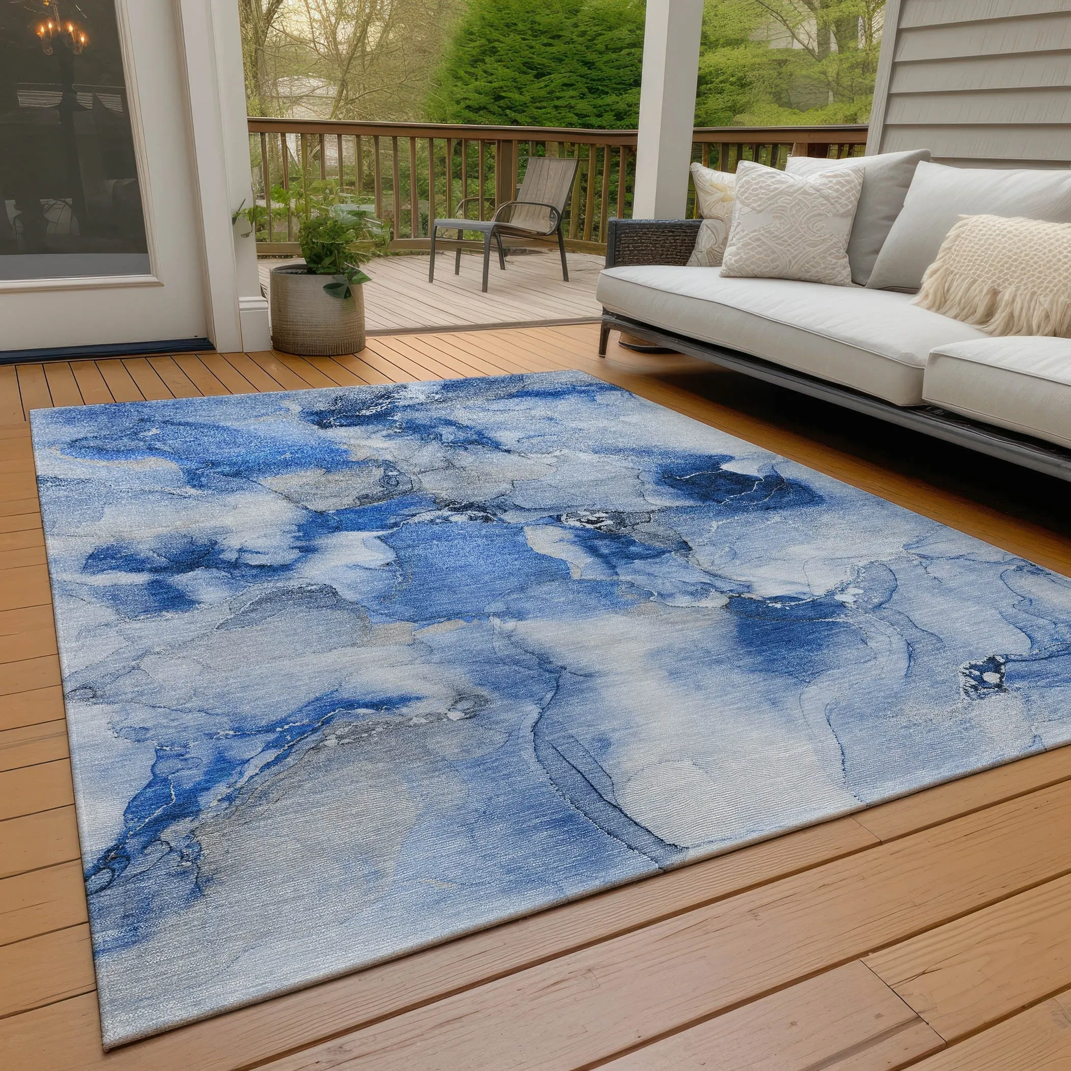 Machine Washable Indoor/ Outdoor Abstract Watercolor Chantille Rug