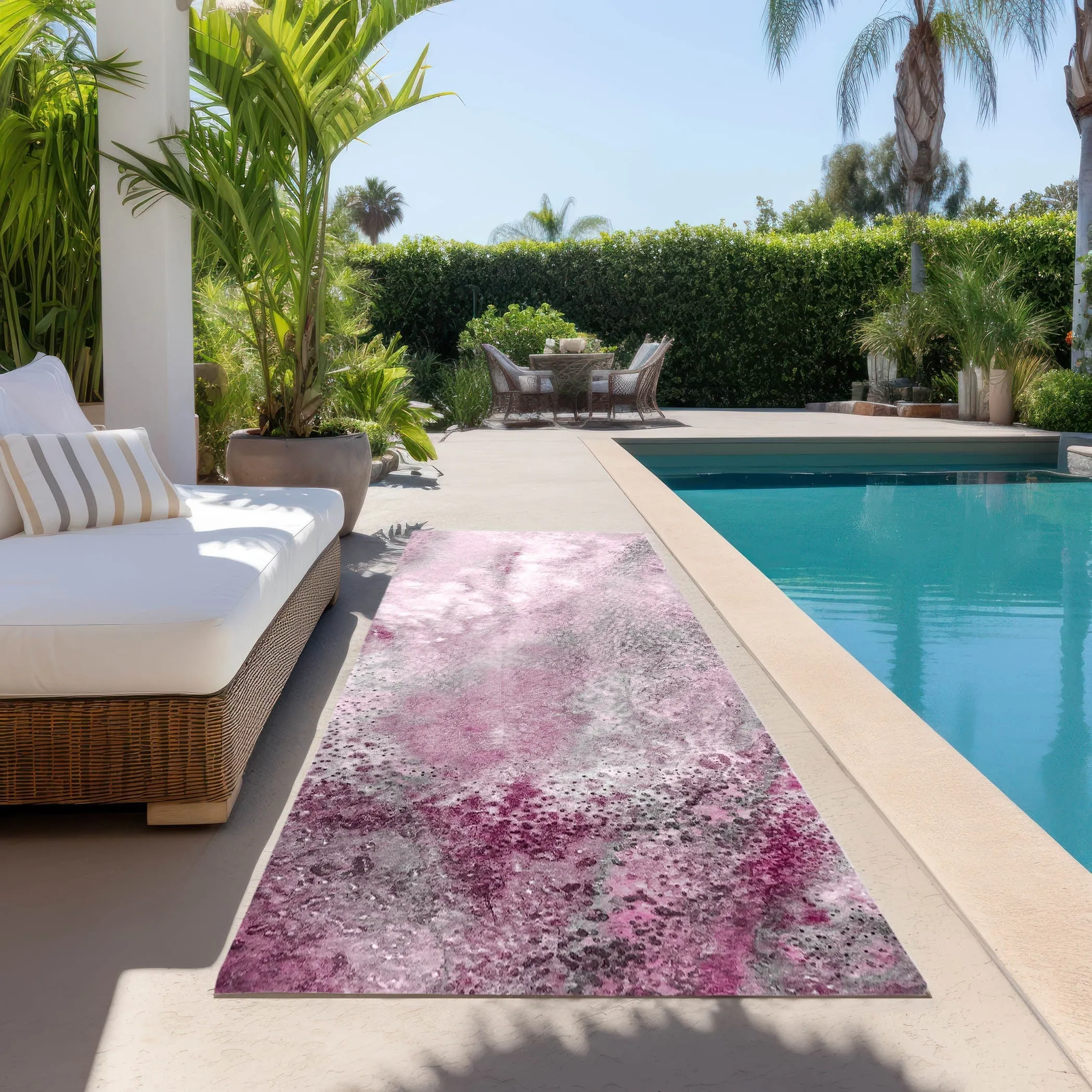 Machine Washable Indoor/ Outdoor Abstract Watercolor Chantille Rug