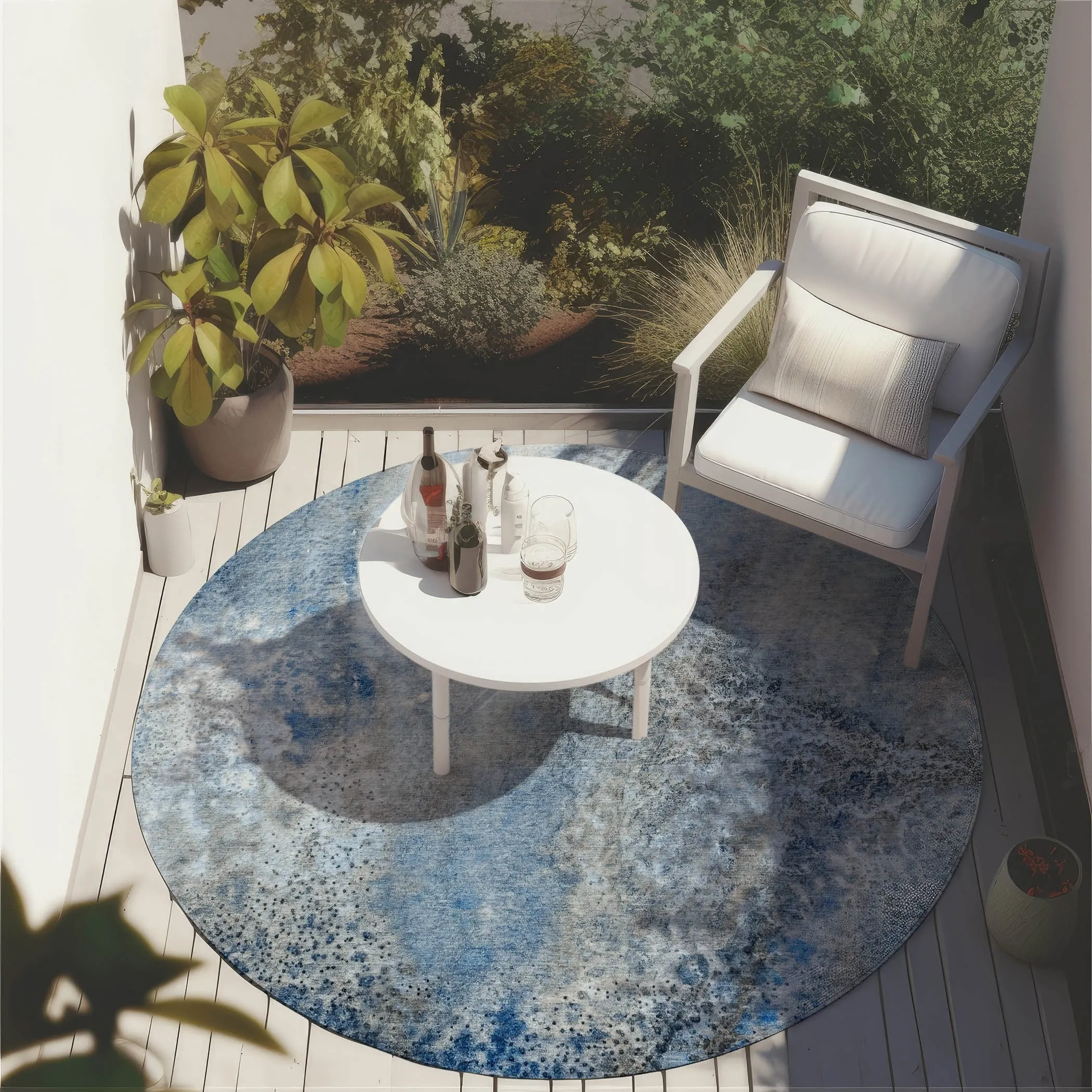 Machine Washable Indoor/ Outdoor Abstract Watercolor Chantille Rug