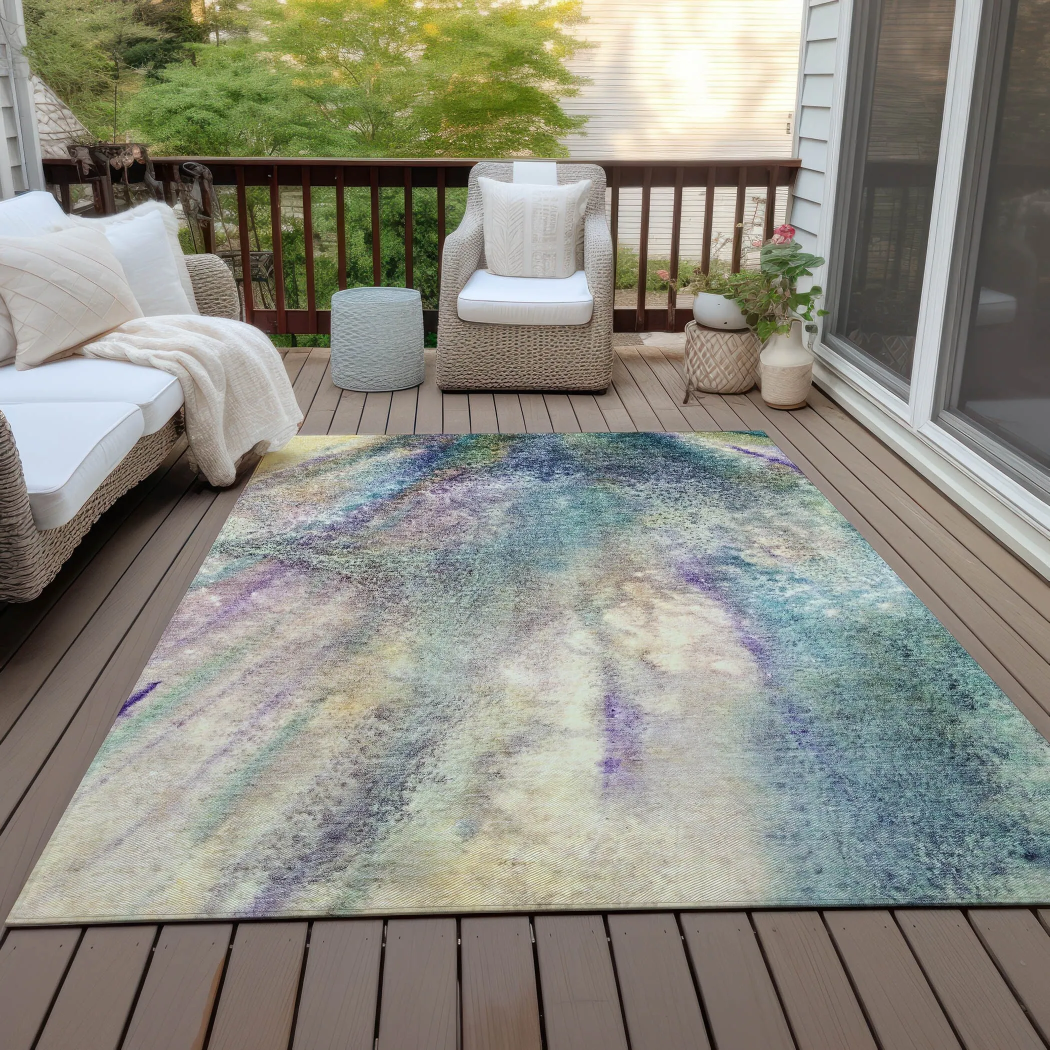 Machine Washable Indoor/ Outdoor Abstract Watercolor Chantille Rug