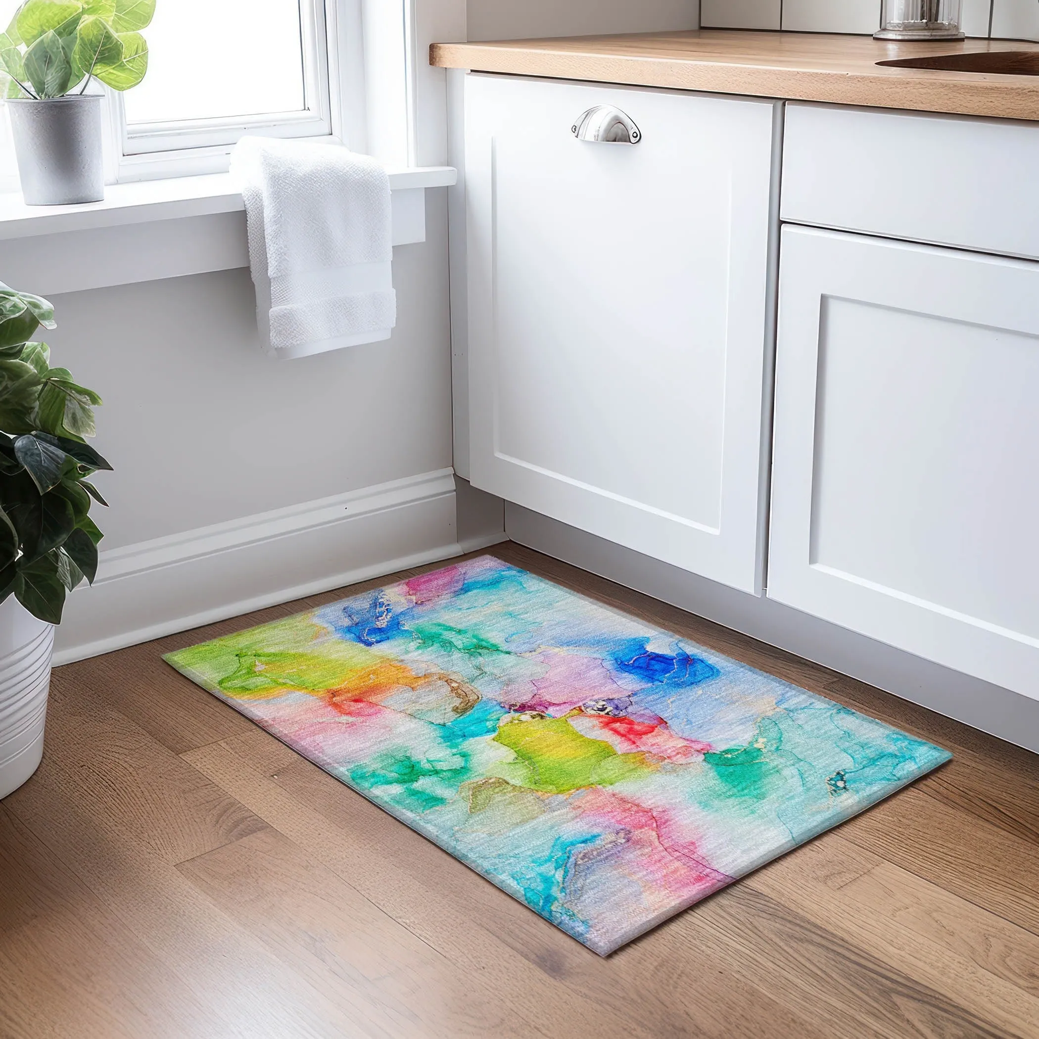 Machine Washable Indoor/ Outdoor Abstract Watercolor Chantille Rug