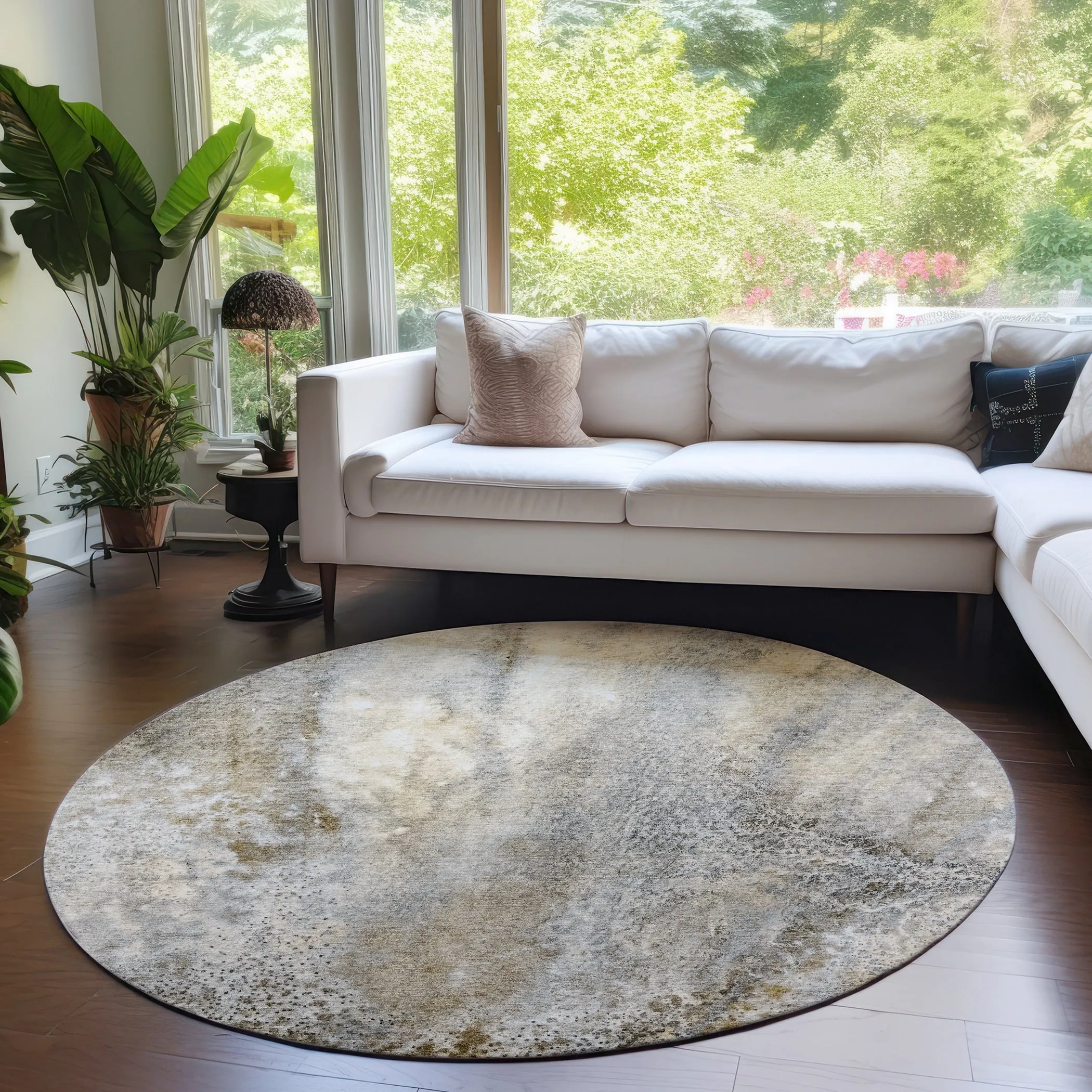 Machine Washable Indoor/ Outdoor Abstract Watercolor Chantille Rug