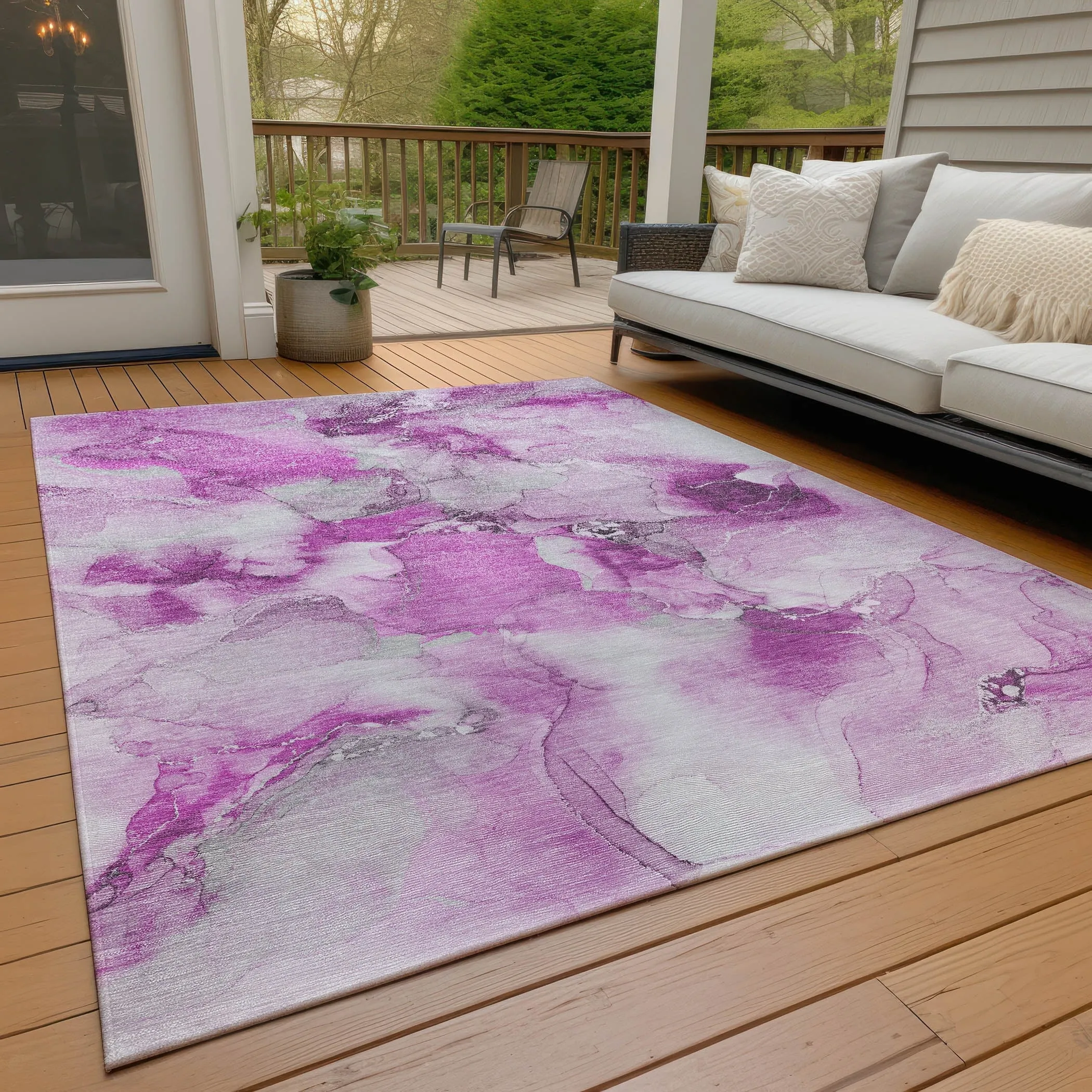 Machine Washable Indoor/ Outdoor Abstract Watercolor Chantille Rug
