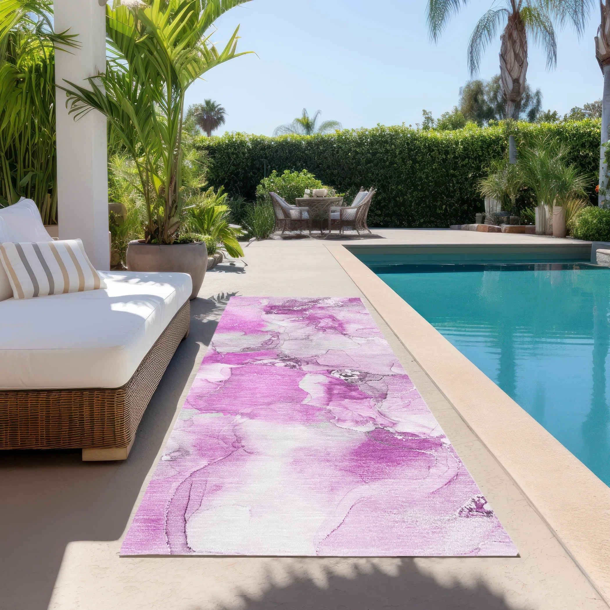 Machine Washable Indoor/ Outdoor Abstract Watercolor Chantille Rug