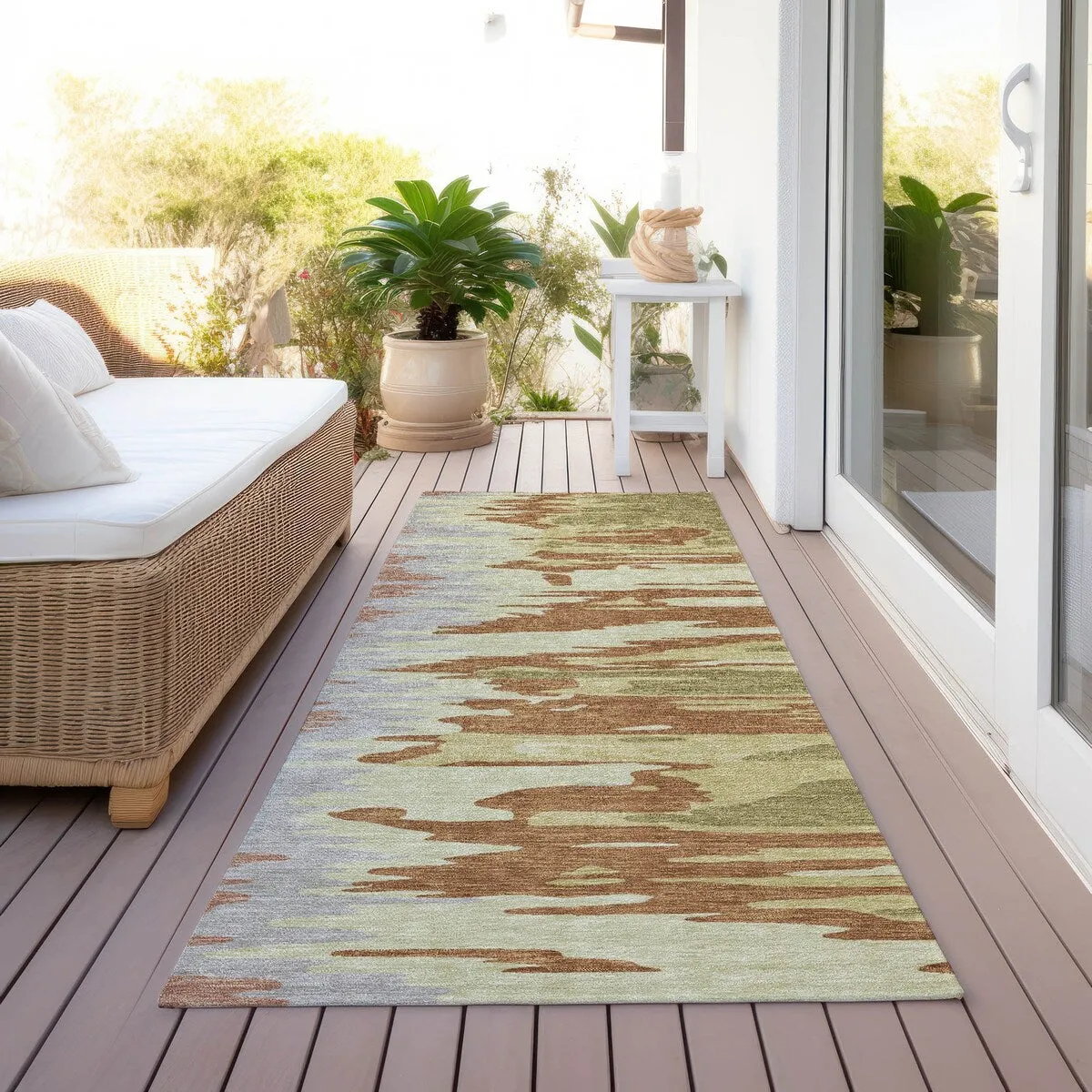 Machine Washable Indoor/ Outdoor Brushstrokes Ombre Chantille Rug