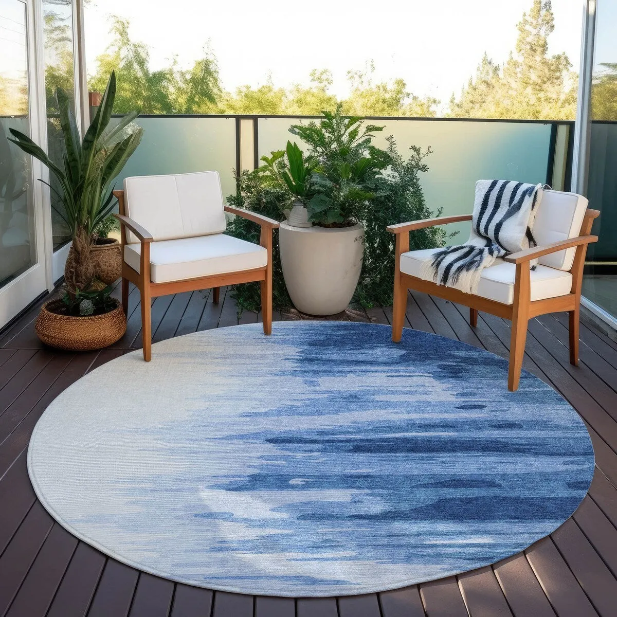 Machine Washable Indoor/ Outdoor Brushstrokes Ombre Chantille Rug