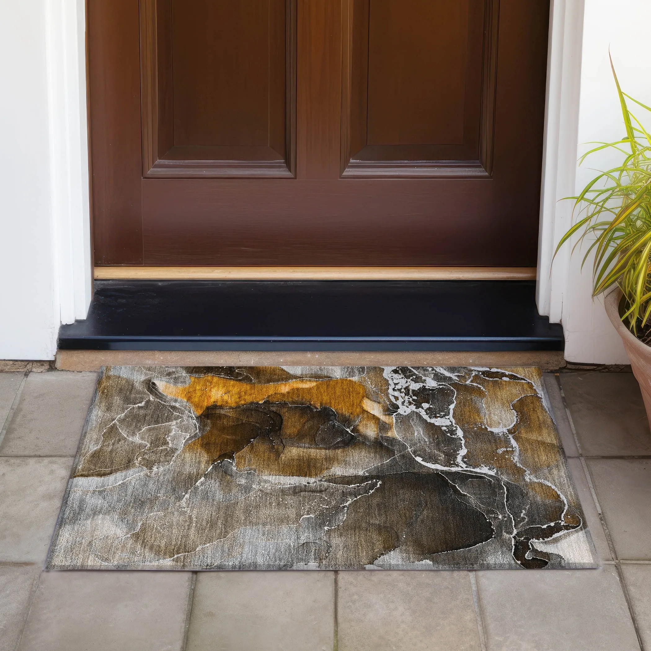 Machine Washable Indoor/ Outdoor Chantille Abstract Brown Rug