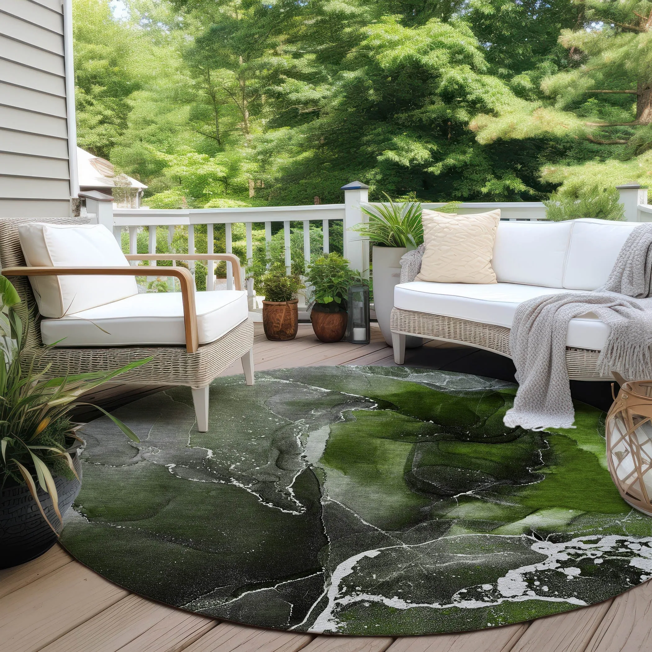 Machine Washable Indoor/ Outdoor Chantille Abstract Green Rug