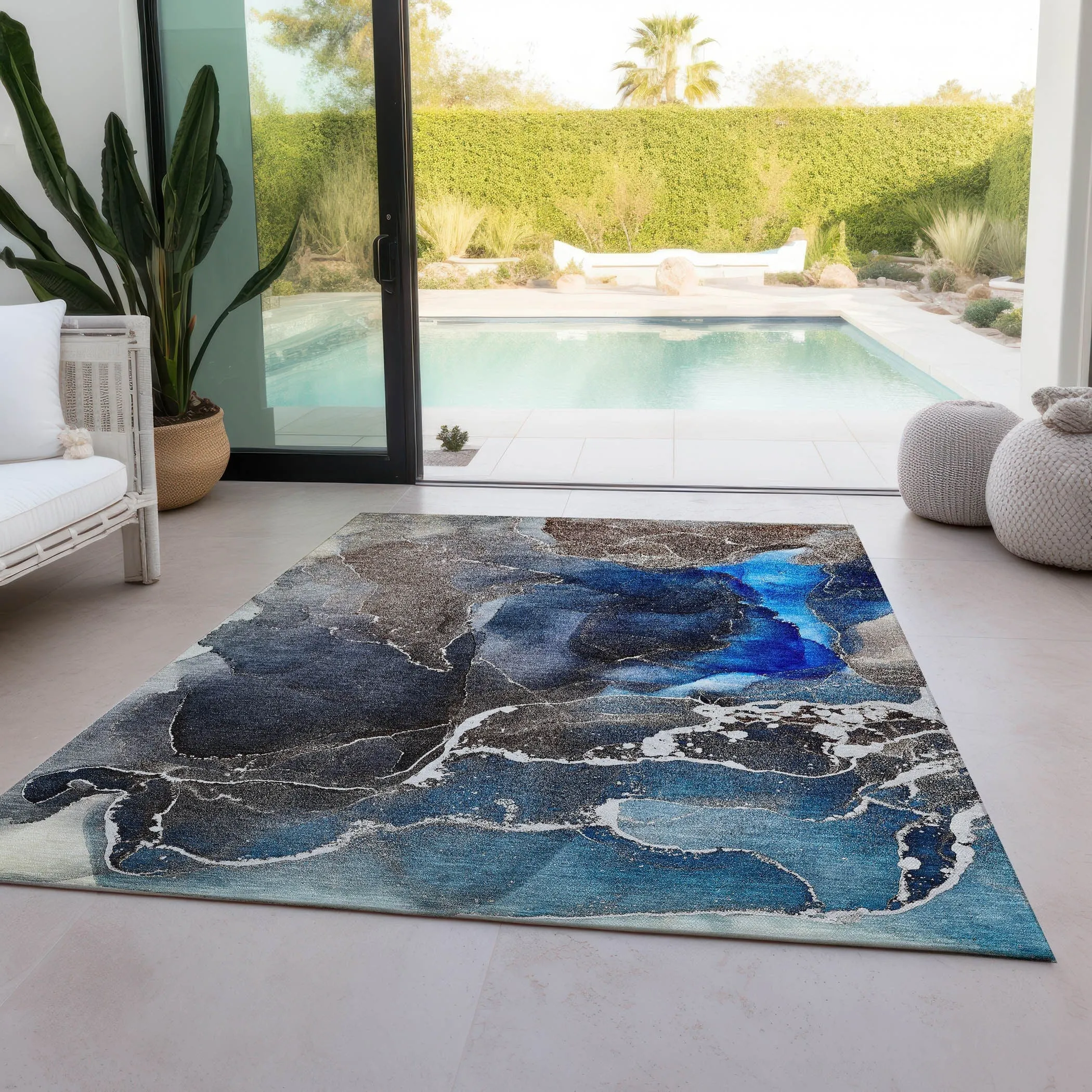 Machine Washable Indoor/ Outdoor Chantille Abstract Navy Rug