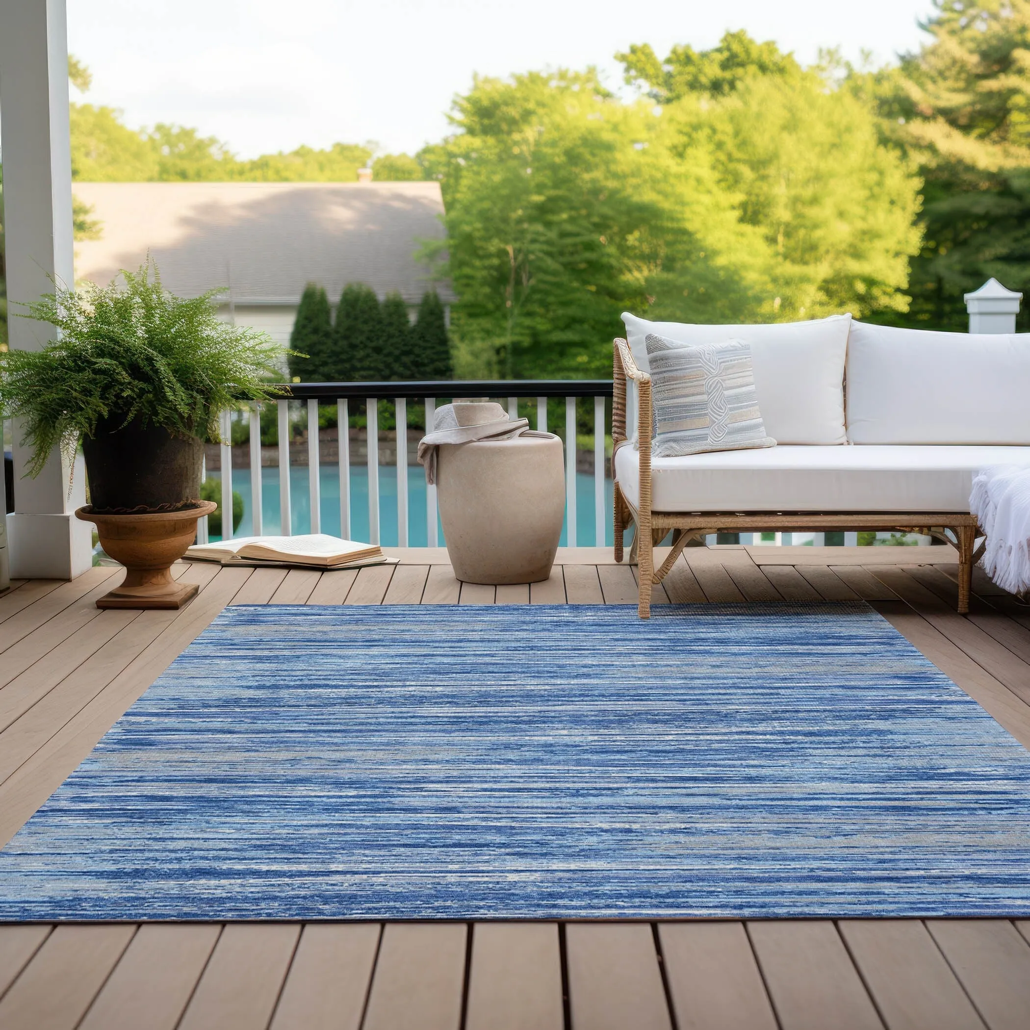 Machine Washable Indoor/ Outdoor Chantille Abstract Stripe Rug
