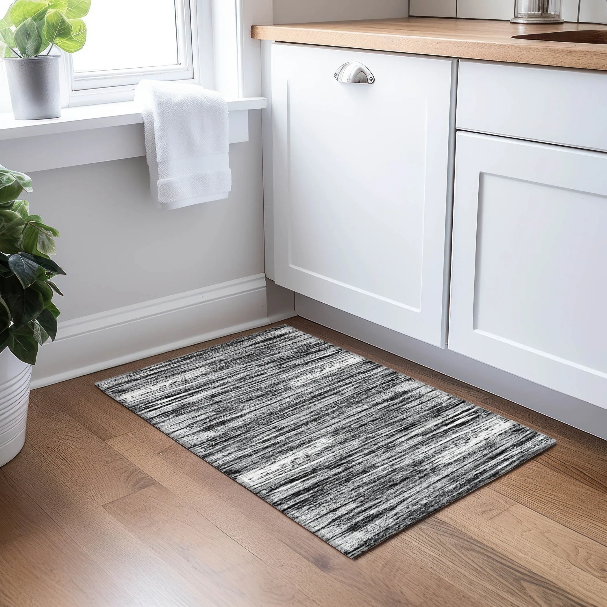 Machine Washable Indoor/ Outdoor Chantille Abstract Stripe Rug
