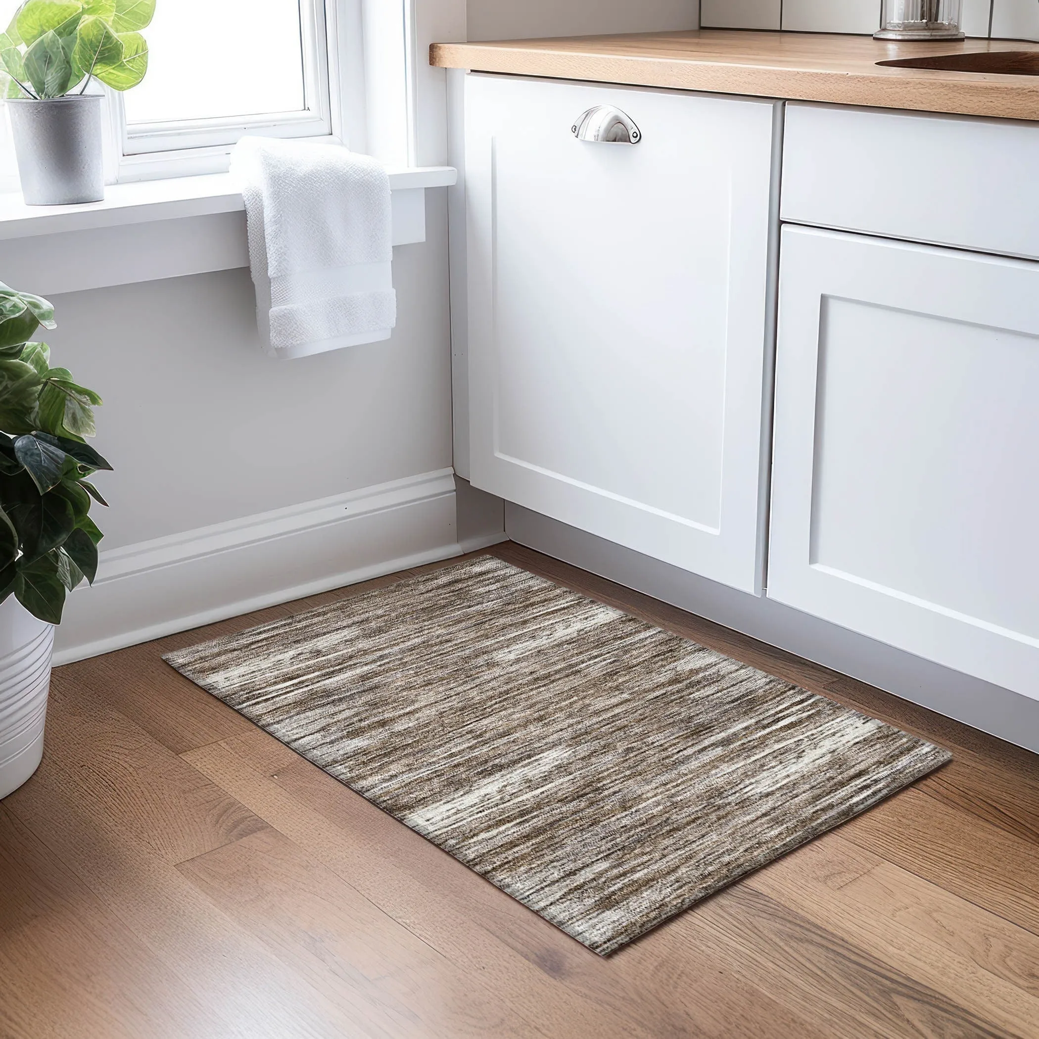 Machine Washable Indoor/ Outdoor Chantille Abstract Stripe Rug