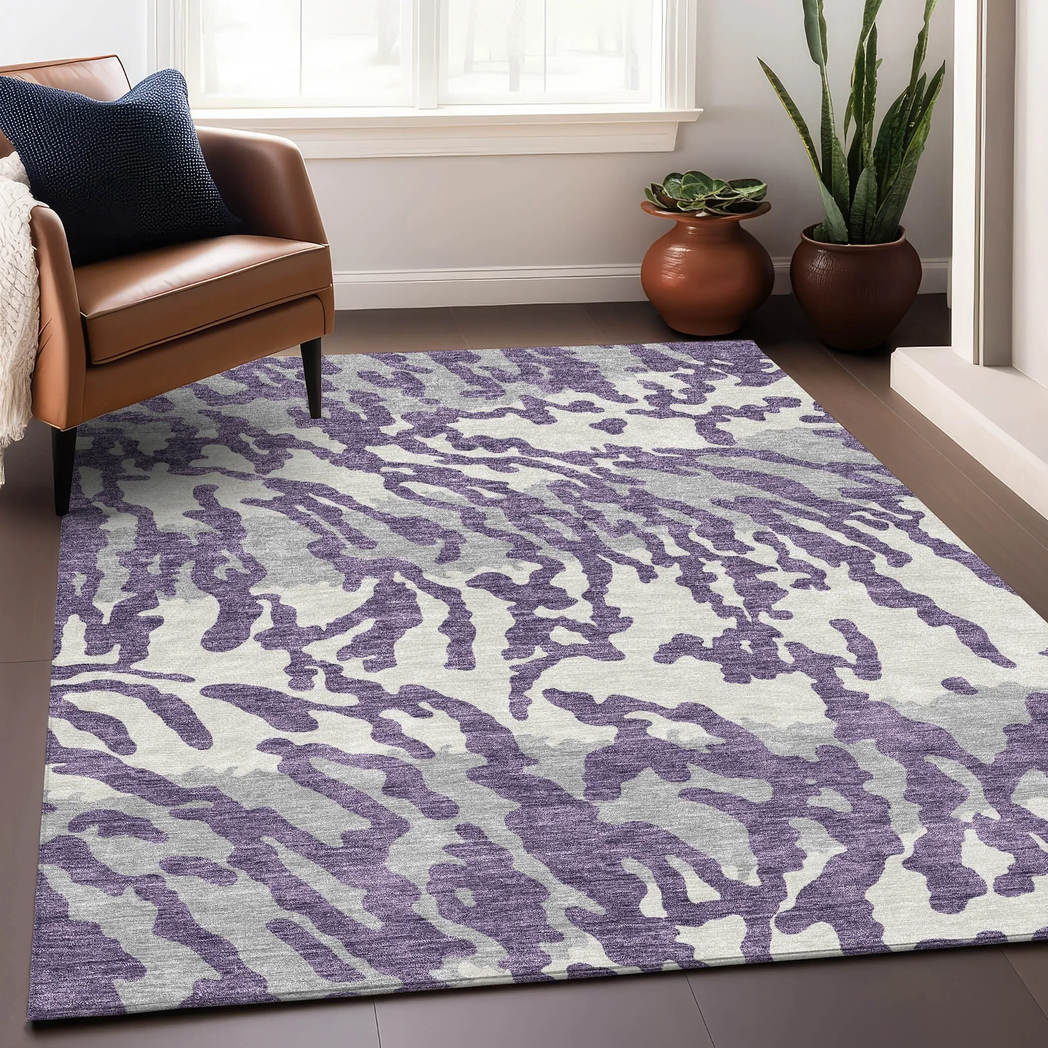 Machine Washable Indoor/ Outdoor Chantille Animal Print Abstract Rug