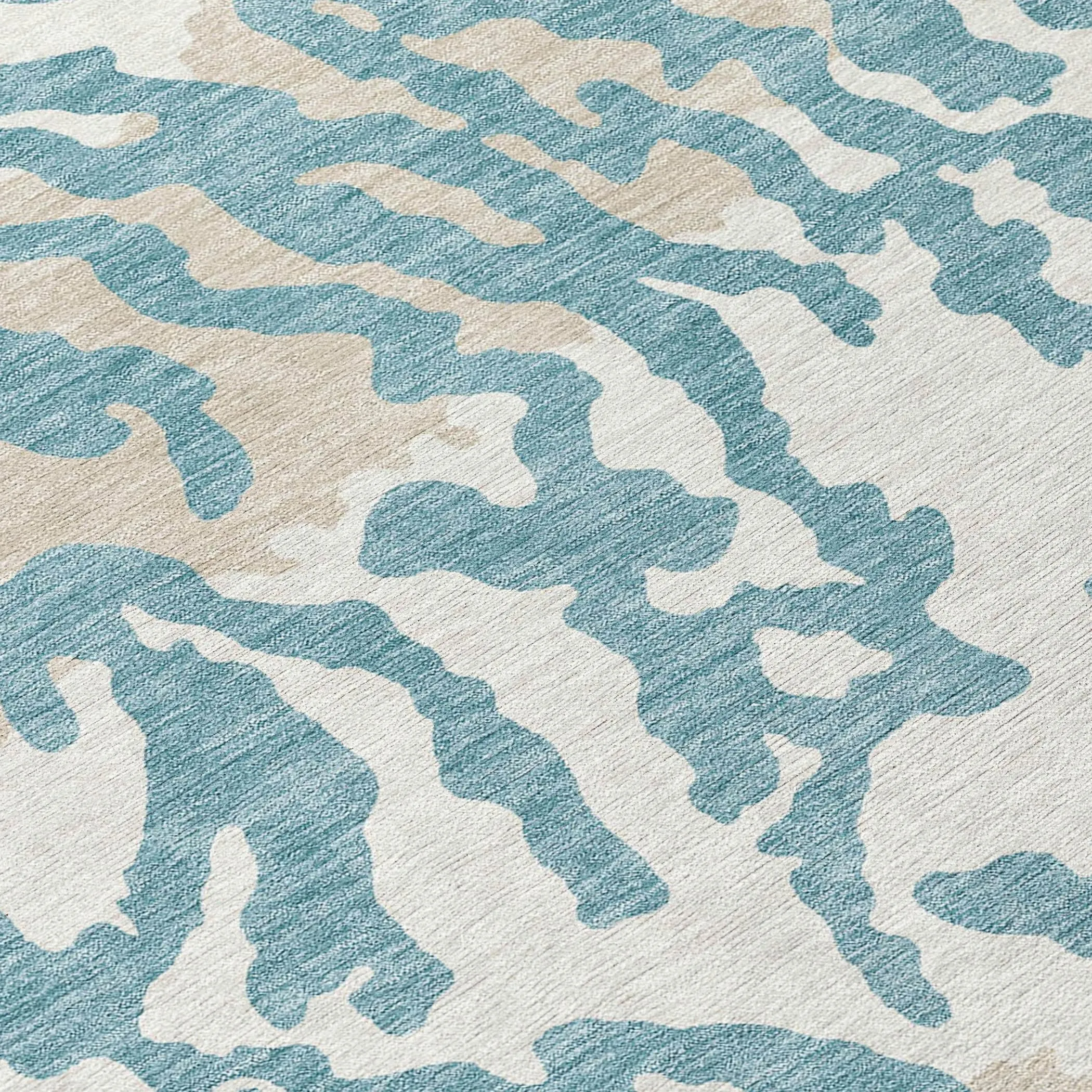 Machine Washable Indoor/ Outdoor Chantille Animal Print Abstract Rug