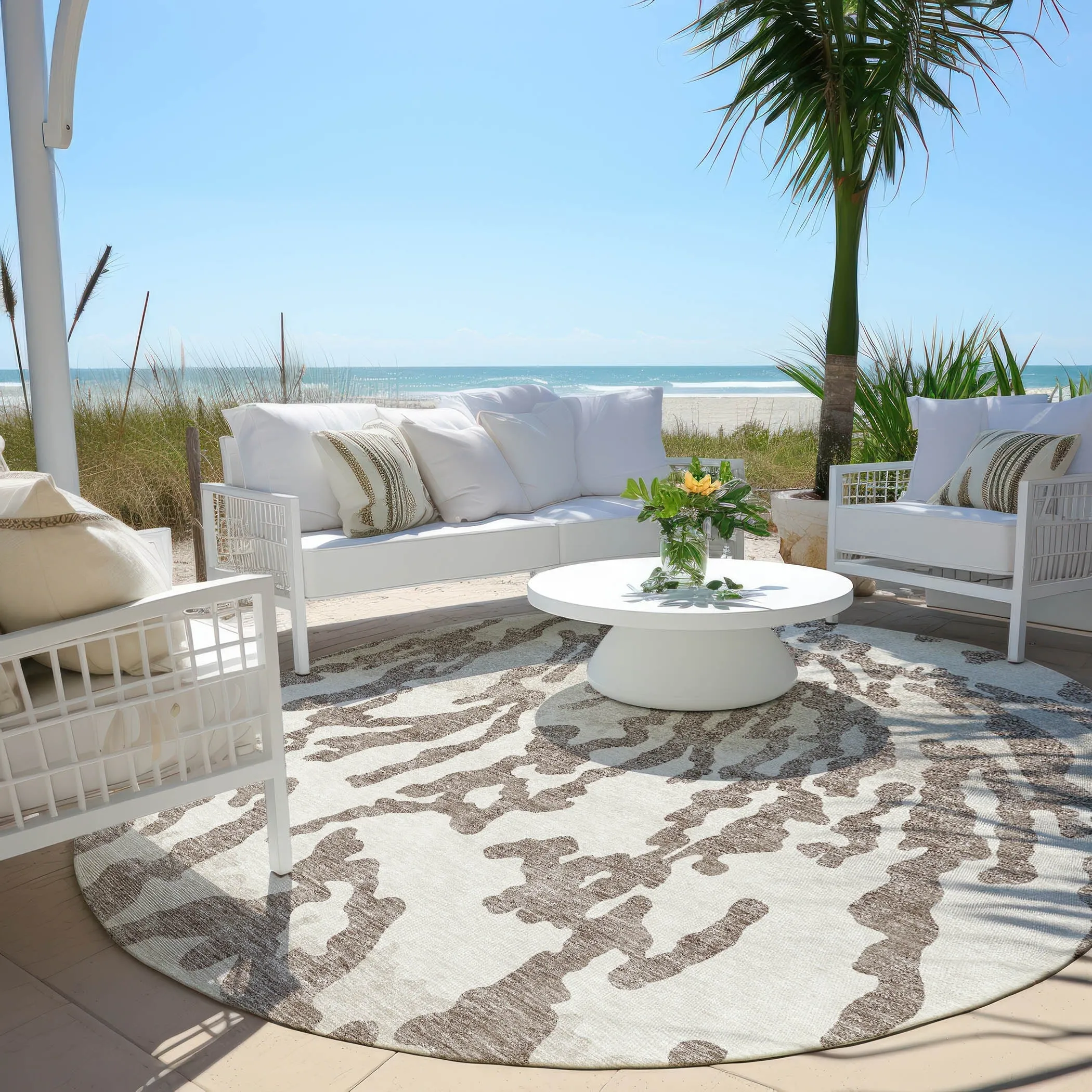 Machine Washable Indoor/ Outdoor Chantille Animal Print Abstract Rug