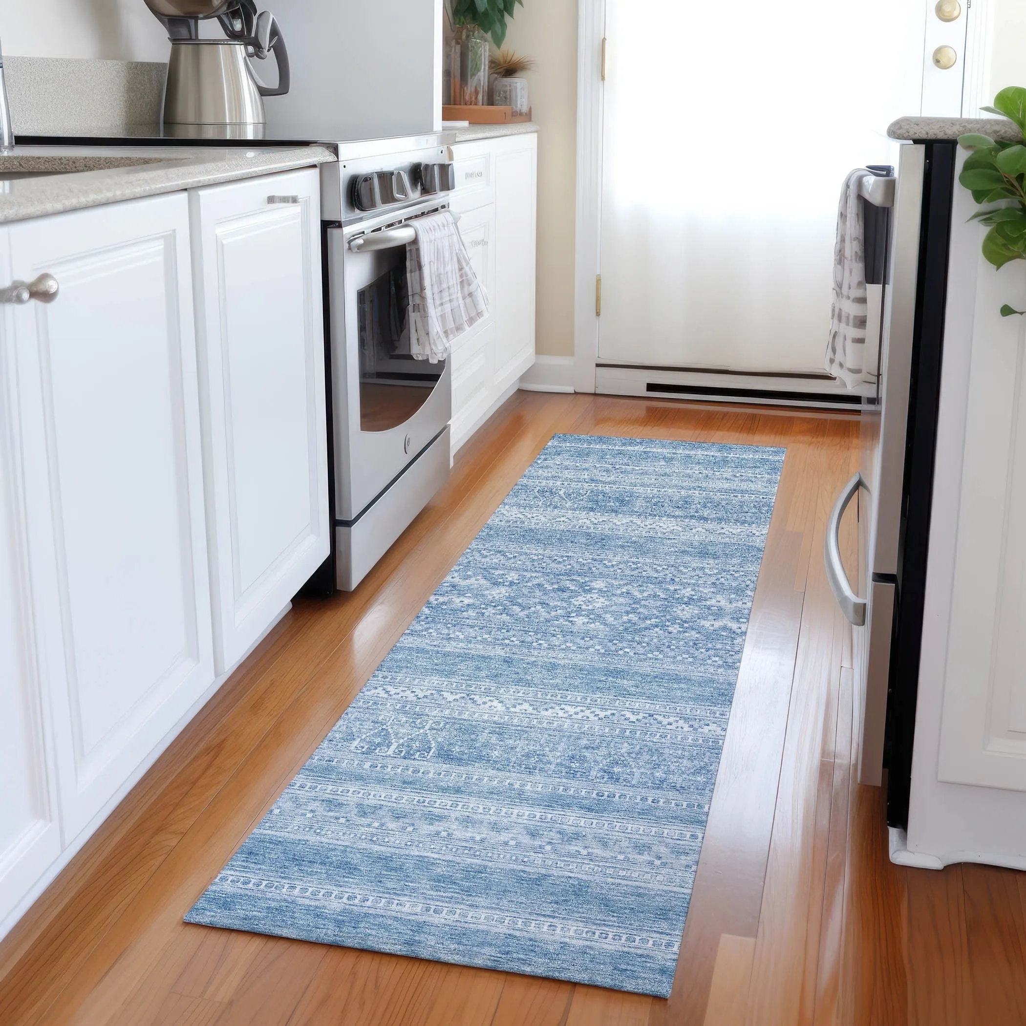 Machine Washable Indoor/ Outdoor Chantille Boho Tribal Rug