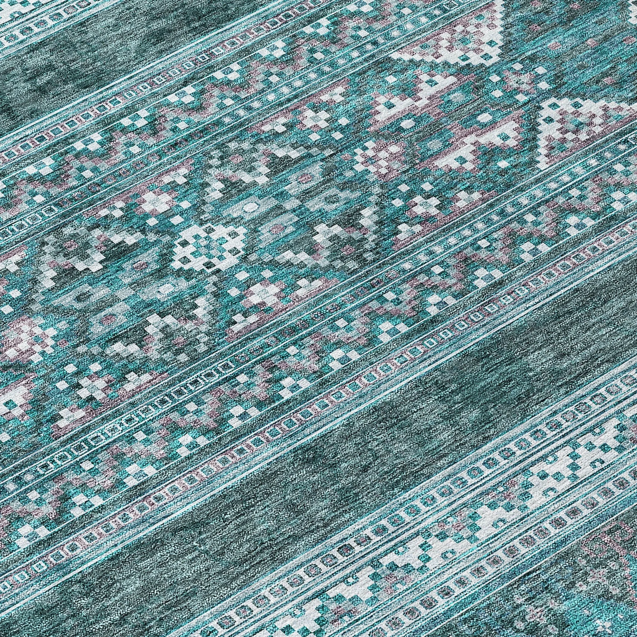 Machine Washable Indoor/ Outdoor Chantille Boho Tribal Rug