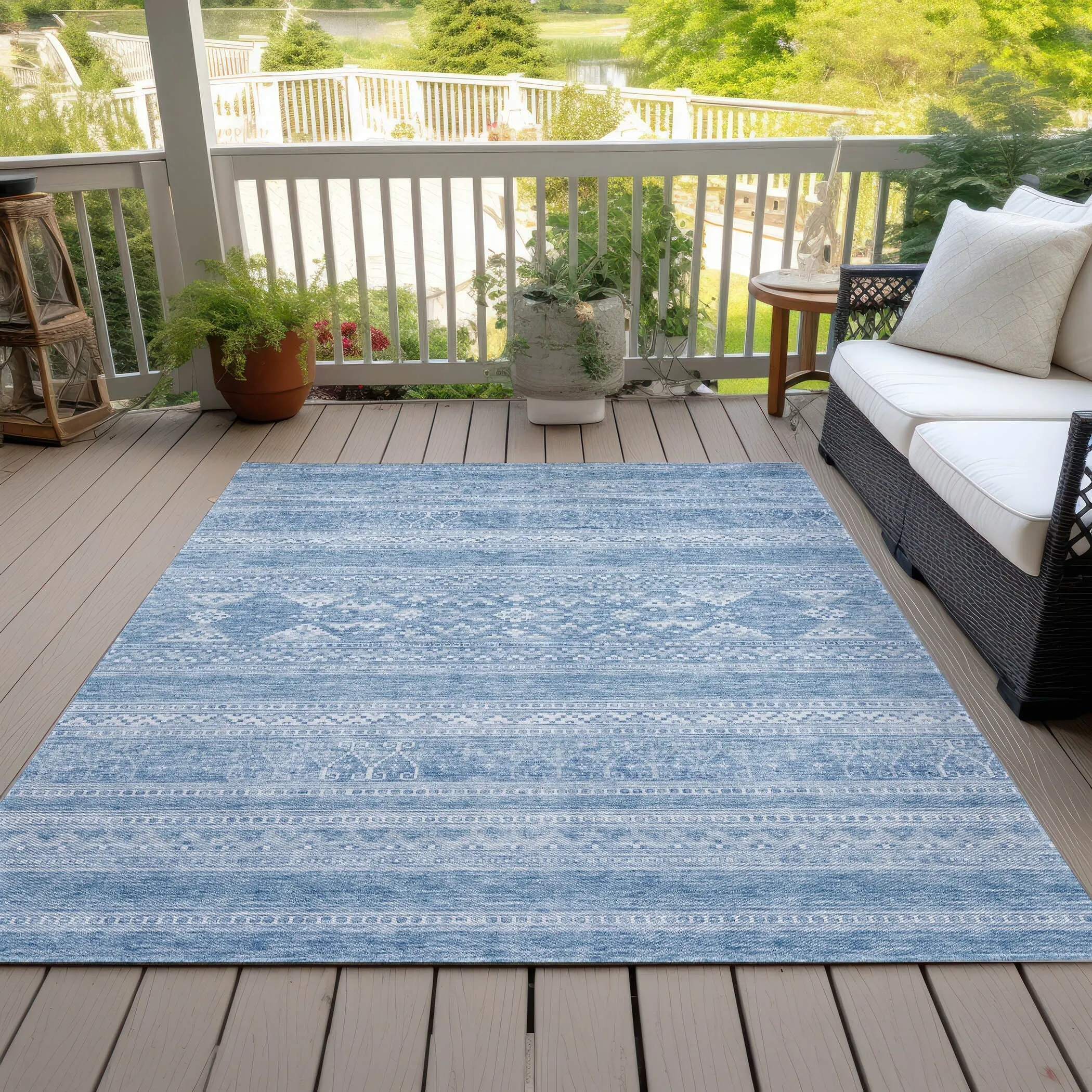 Machine Washable Indoor/ Outdoor Chantille Boho Tribal Rug