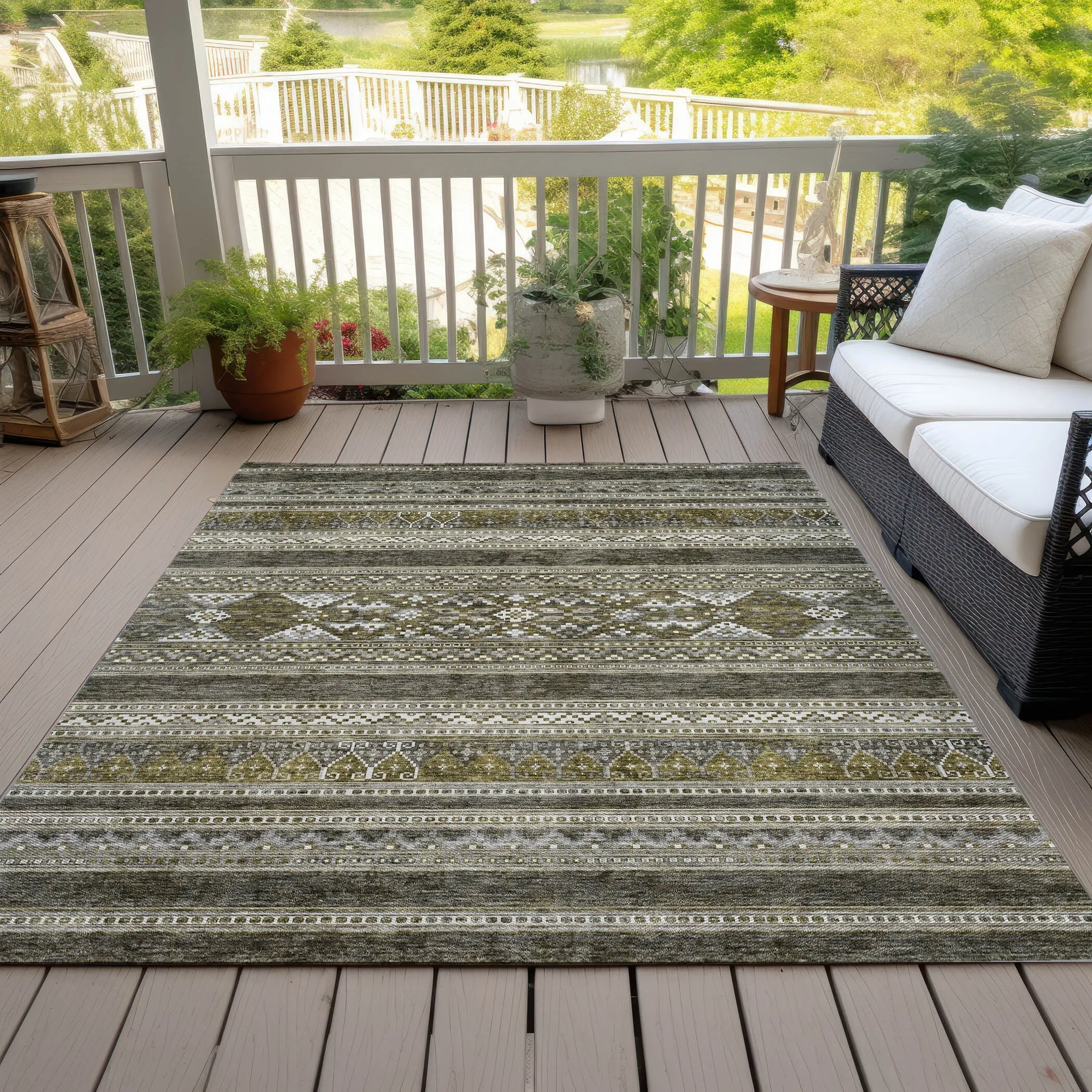 Machine Washable Indoor/ Outdoor Chantille Boho Tribal Rug