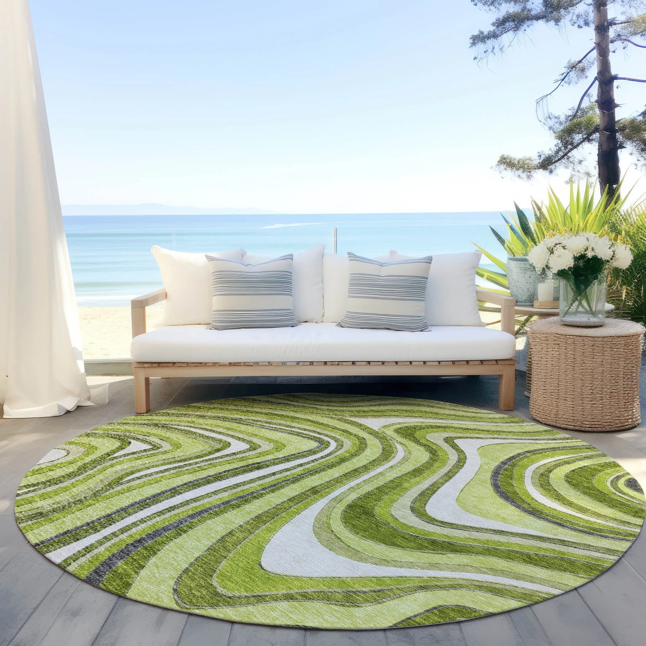 Machine Washable Indoor/ Outdoor Chantille Contemporary Abstract Rug
