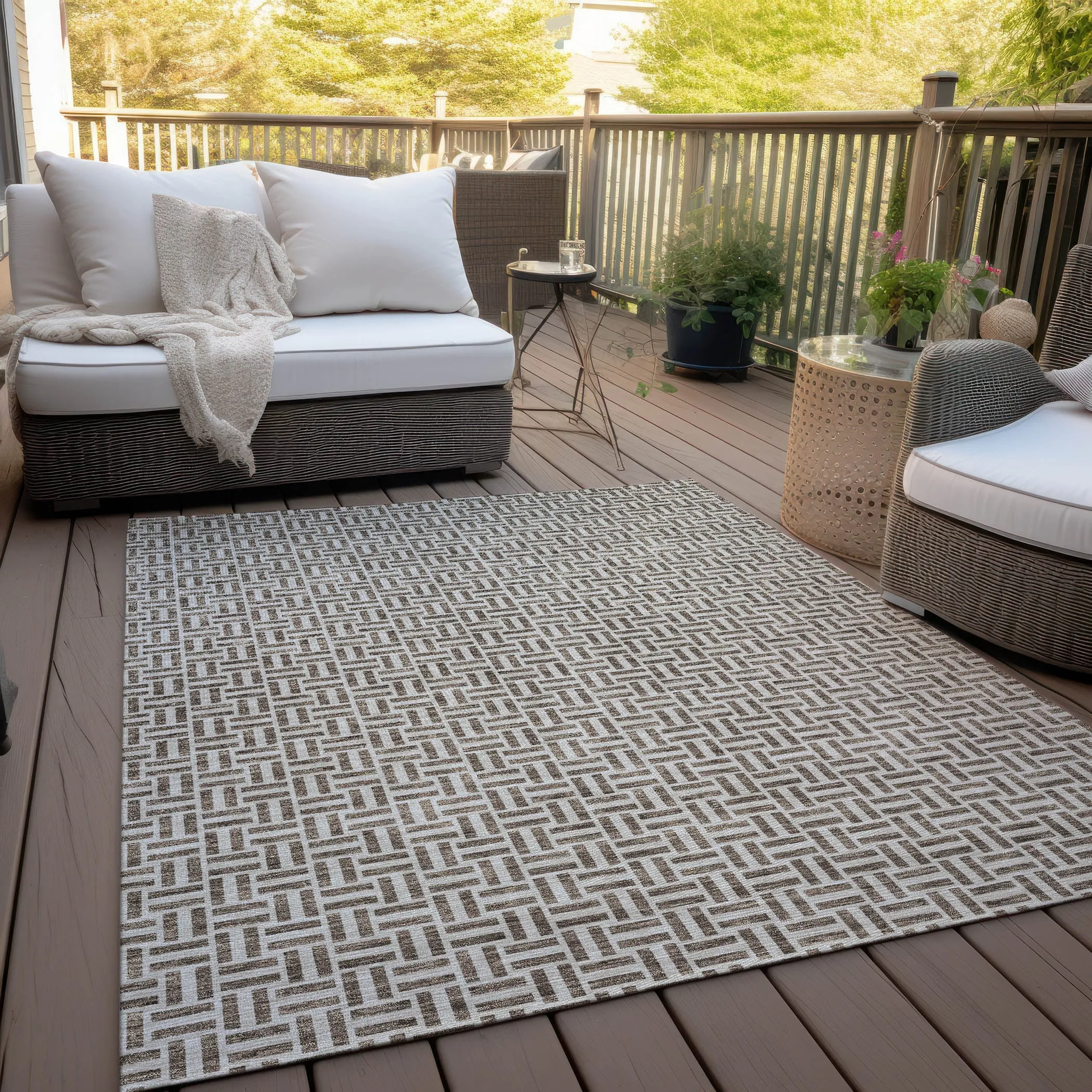 Machine Washable Indoor/ Outdoor Chantille Contemporary Casual Rug