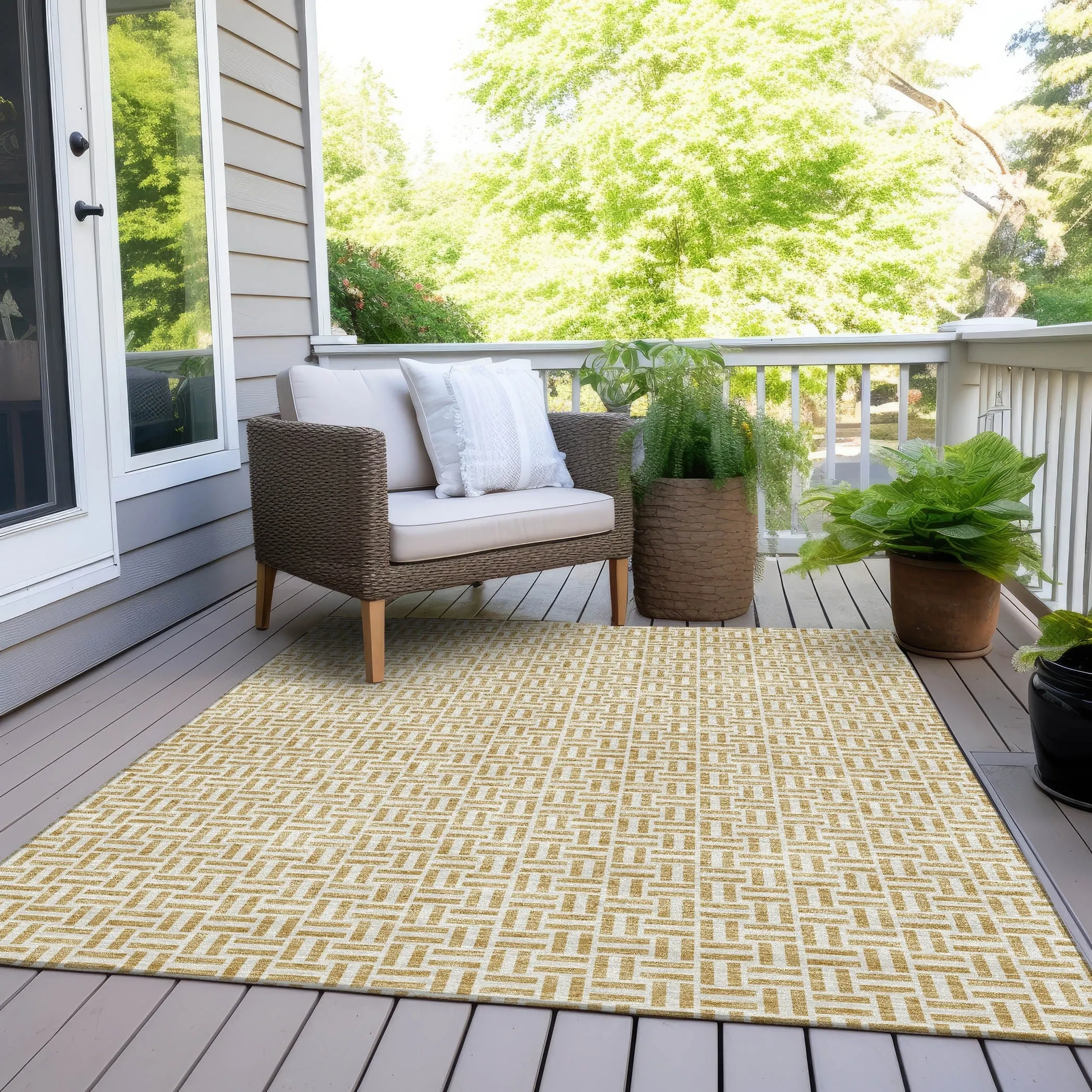 Machine Washable Indoor/ Outdoor Chantille Contemporary Casual Rug