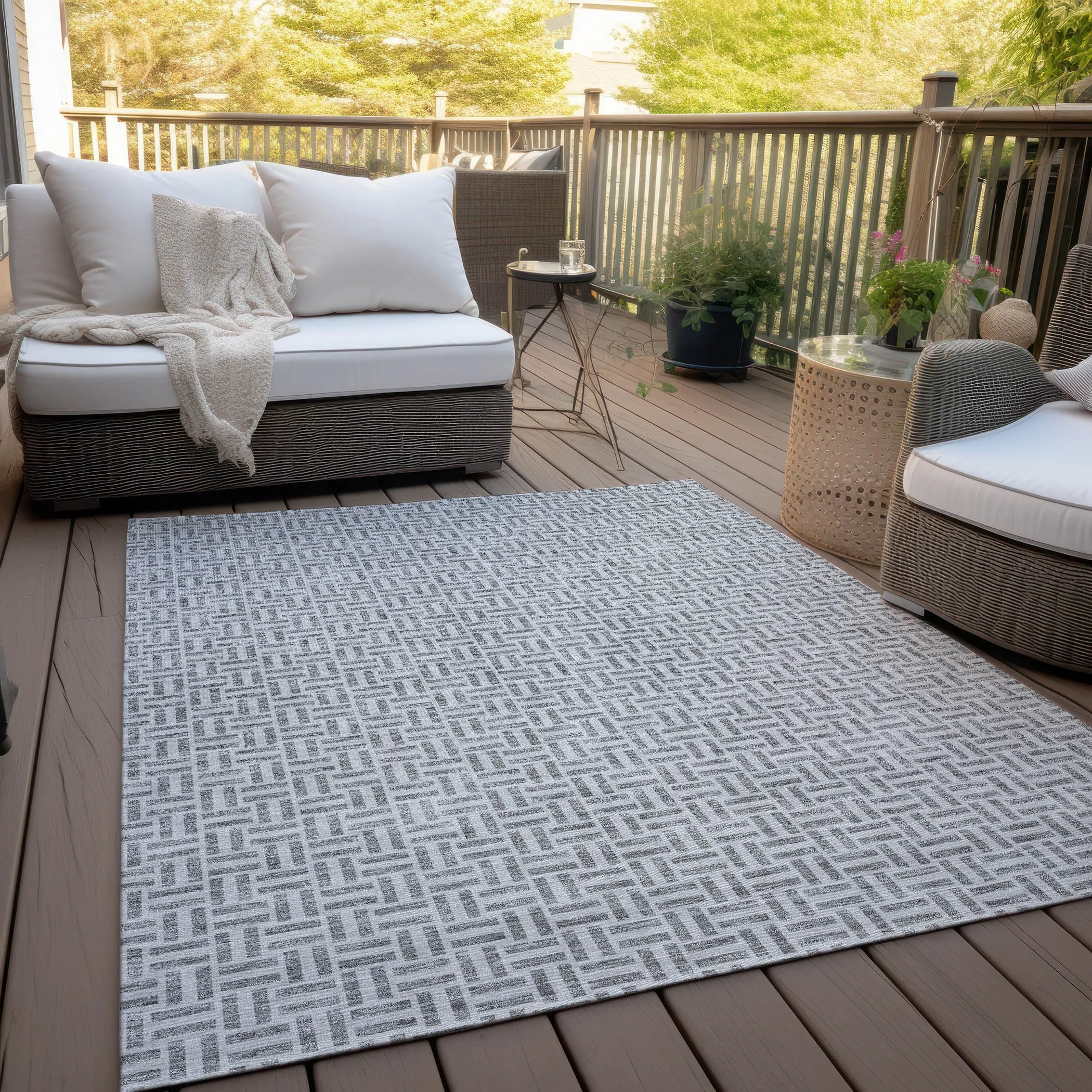 Machine Washable Indoor/ Outdoor Chantille Contemporary Casual Rug