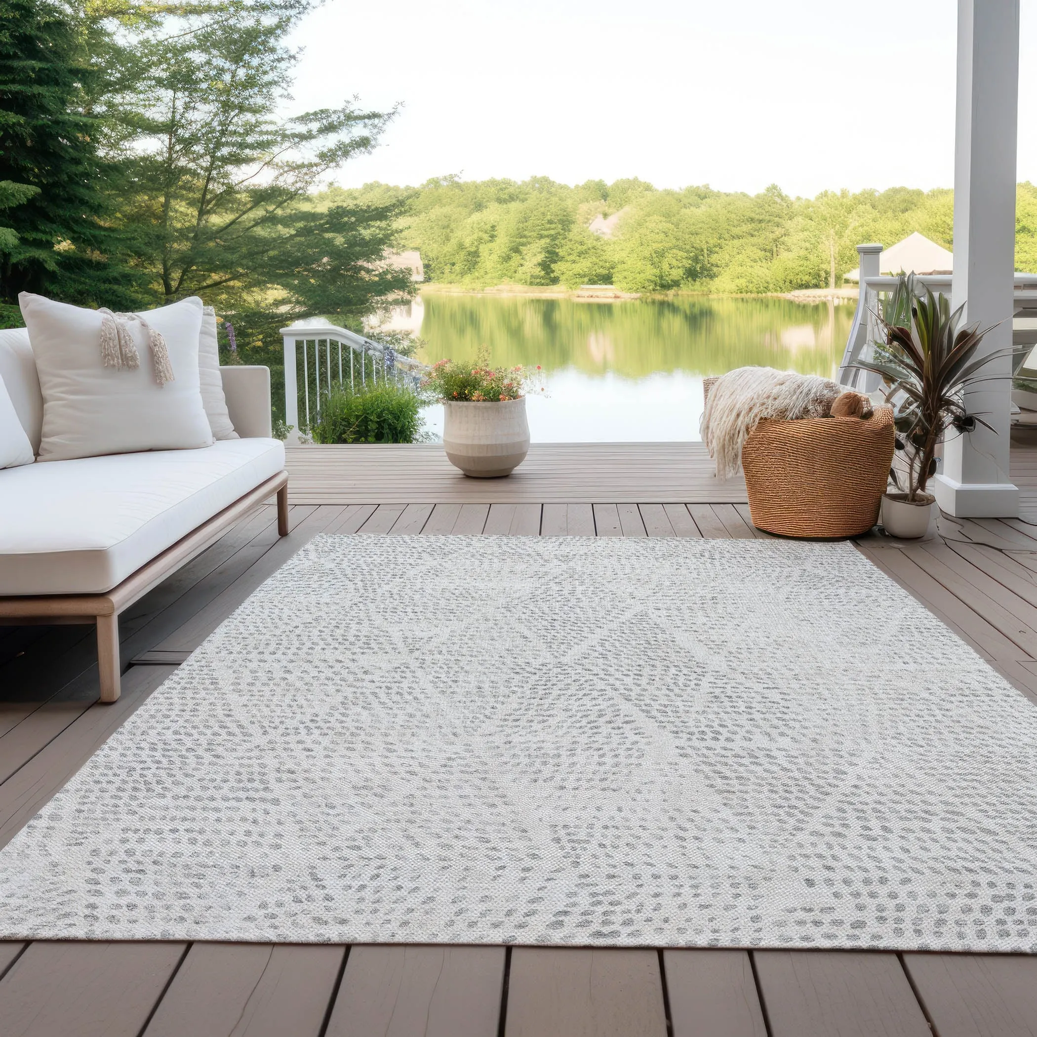 Machine Washable Indoor/ Outdoor Chantille Contemporary Diamonds Rug