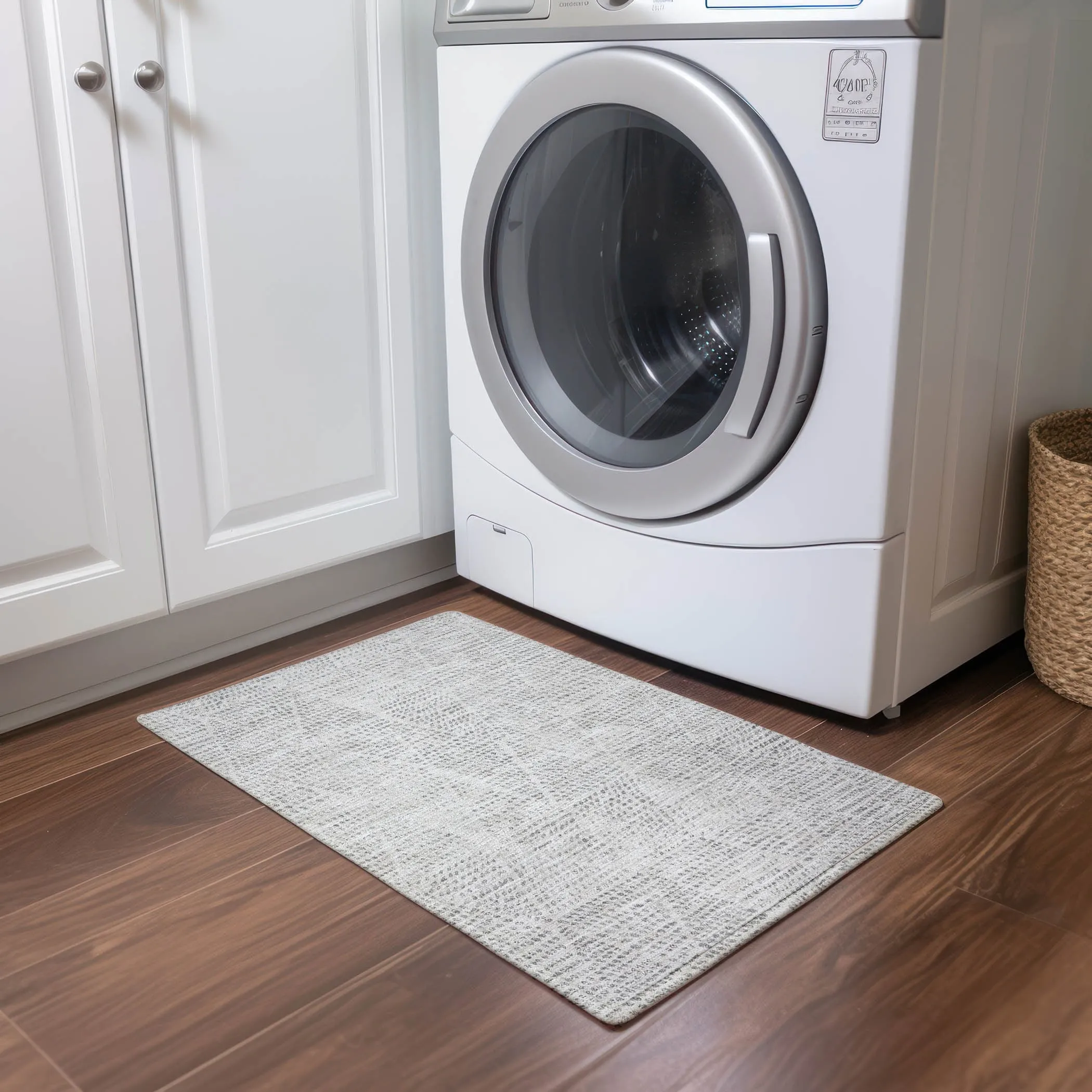 Machine Washable Indoor/ Outdoor Chantille Contemporary Diamonds Rug
