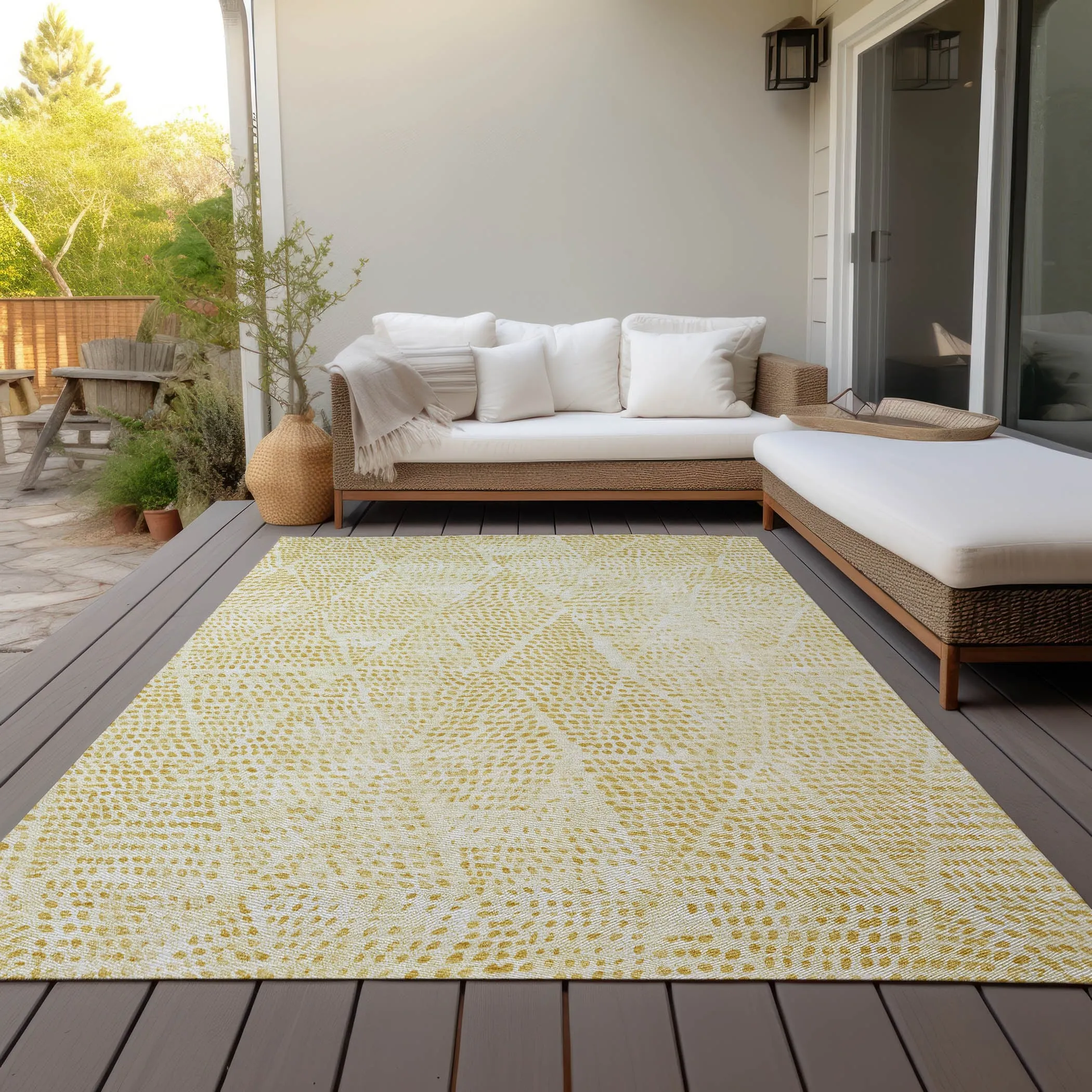 Machine Washable Indoor/ Outdoor Chantille Contemporary Diamonds Rug