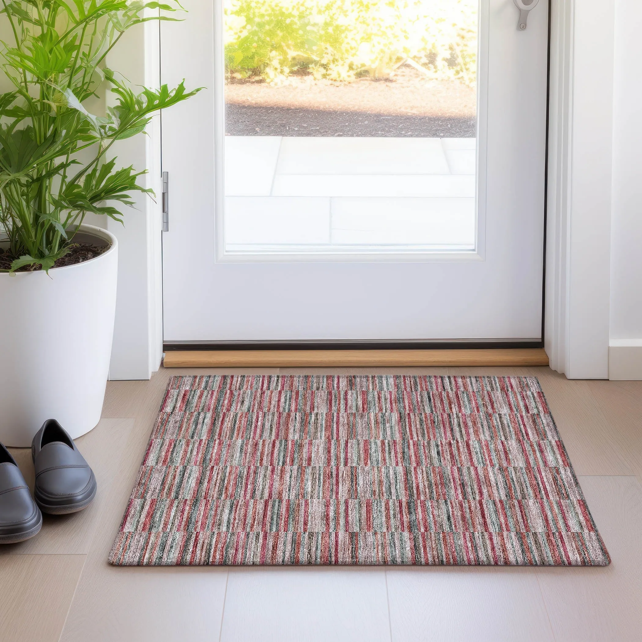 Machine Washable Indoor/ Outdoor Chantille Contemporary Geo Rug