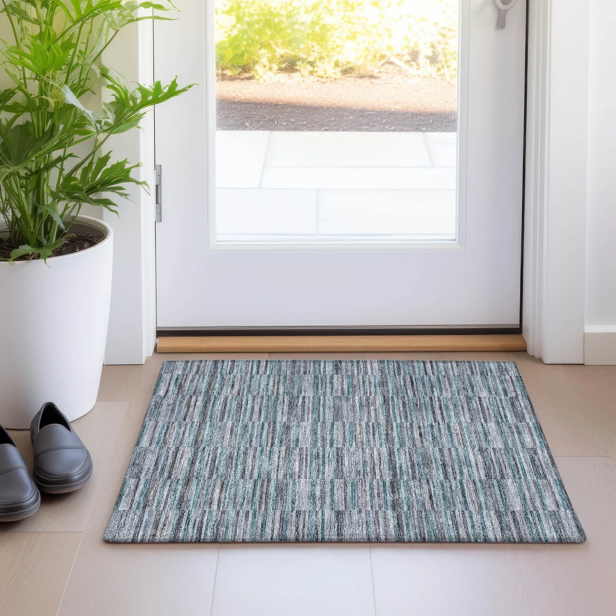 Machine Washable Indoor/ Outdoor Chantille Contemporary Geo Rug