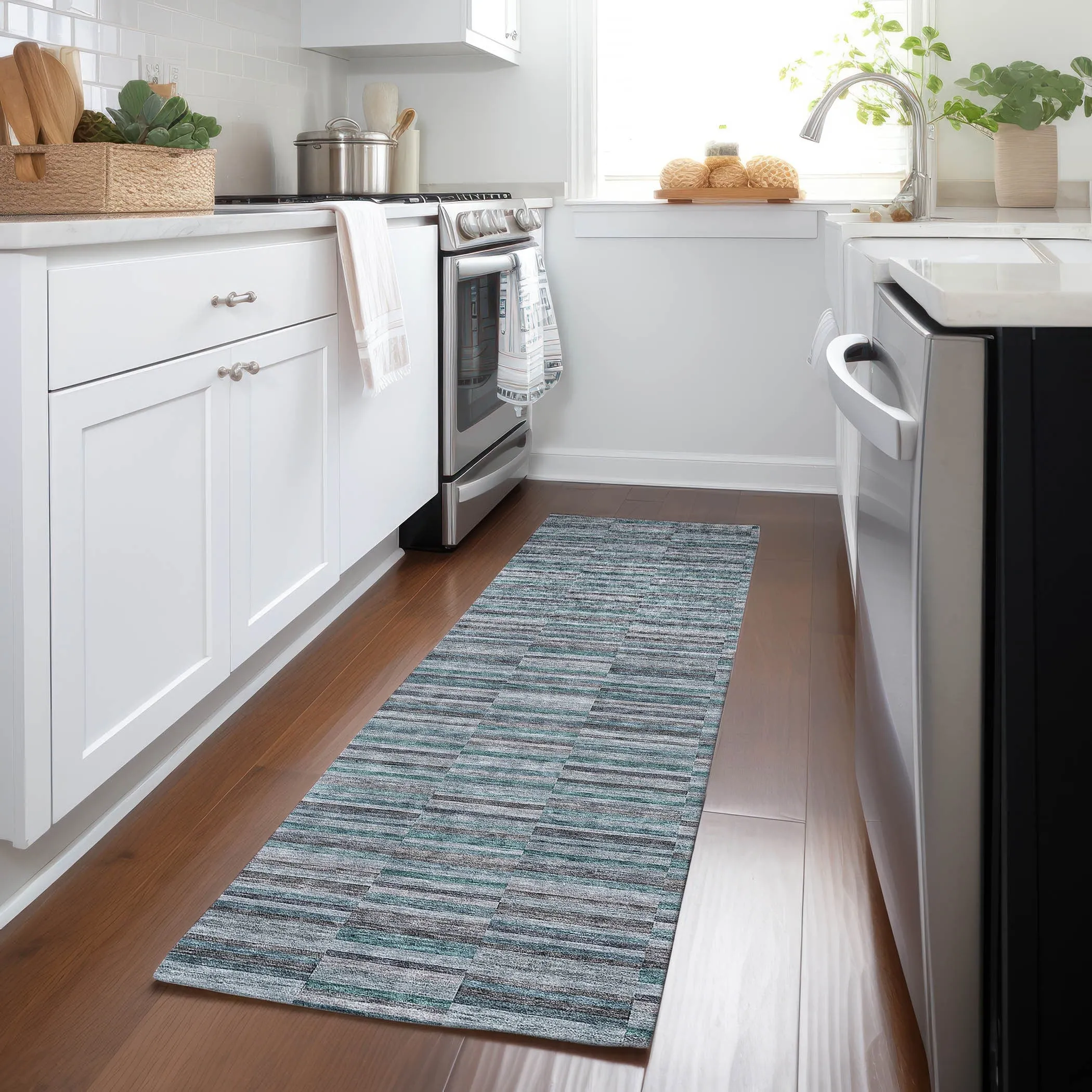 Machine Washable Indoor/ Outdoor Chantille Contemporary Geo Rug
